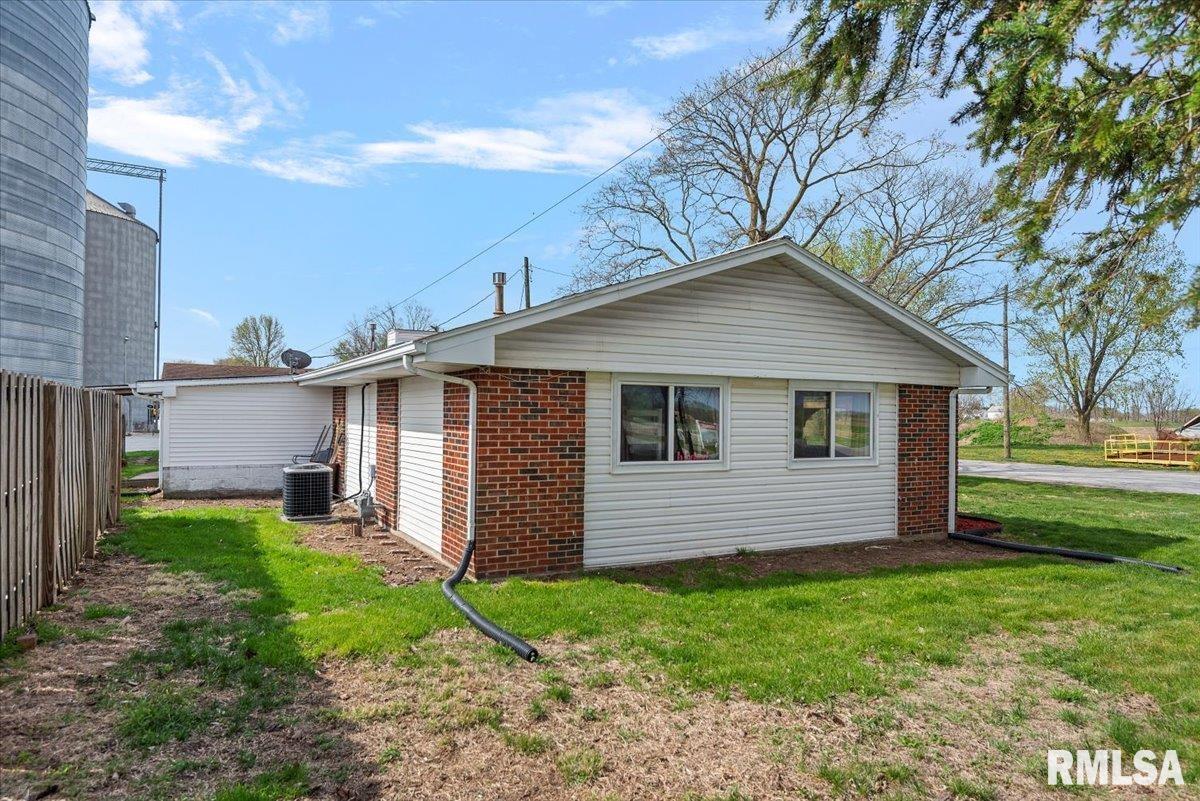308 Jefferson Street, Pleasant Plains, Illinois image 32