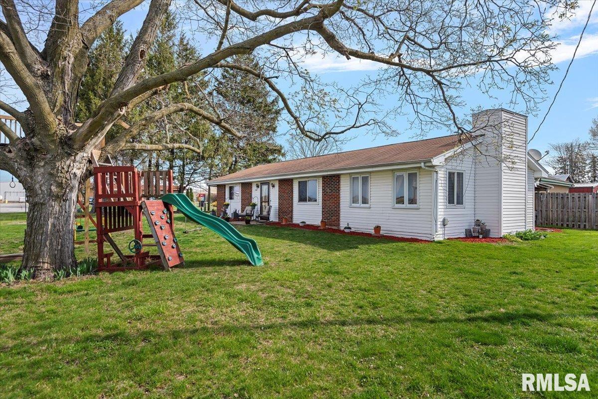 308 Jefferson Street, Pleasant Plains, Illinois image 3