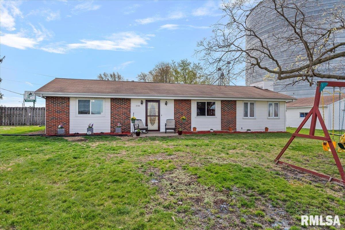 308 Jefferson Street, Pleasant Plains, Illinois image 1
