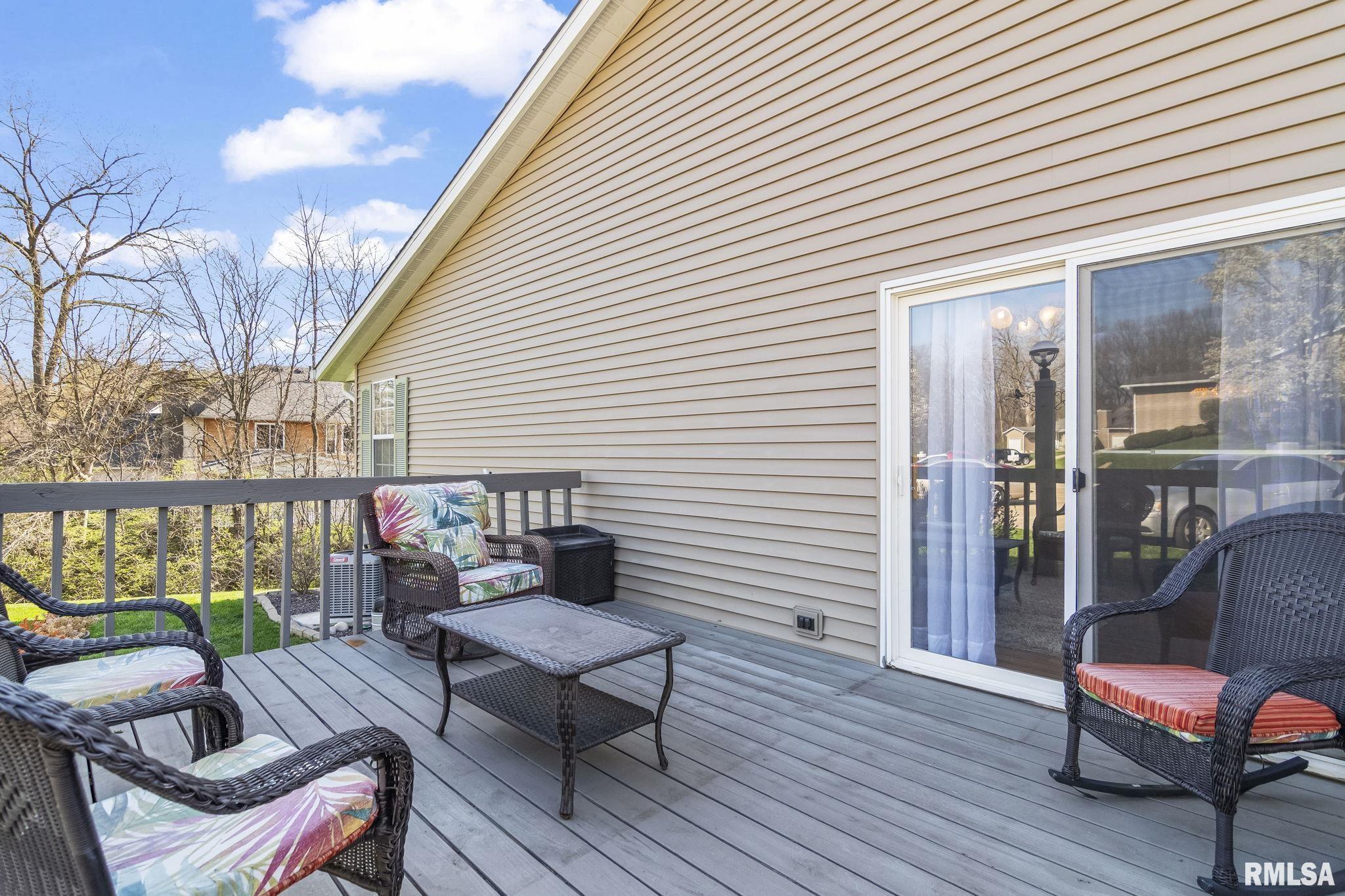 16 Woodbury Hill, Springfield, Illinois image 27