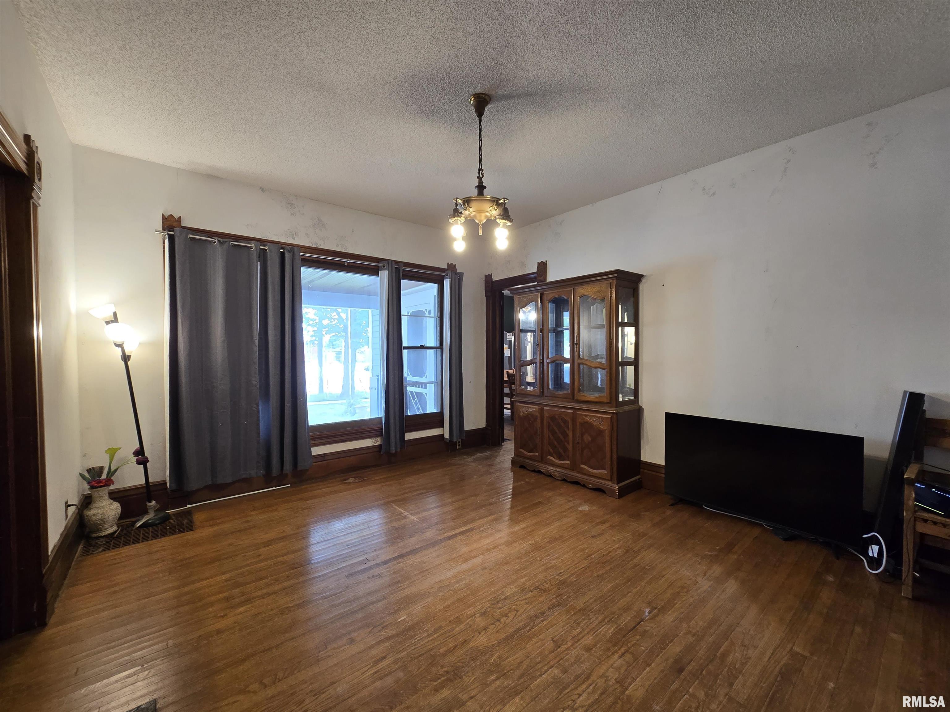 301 W Main Street, Morrison, Illinois image 8