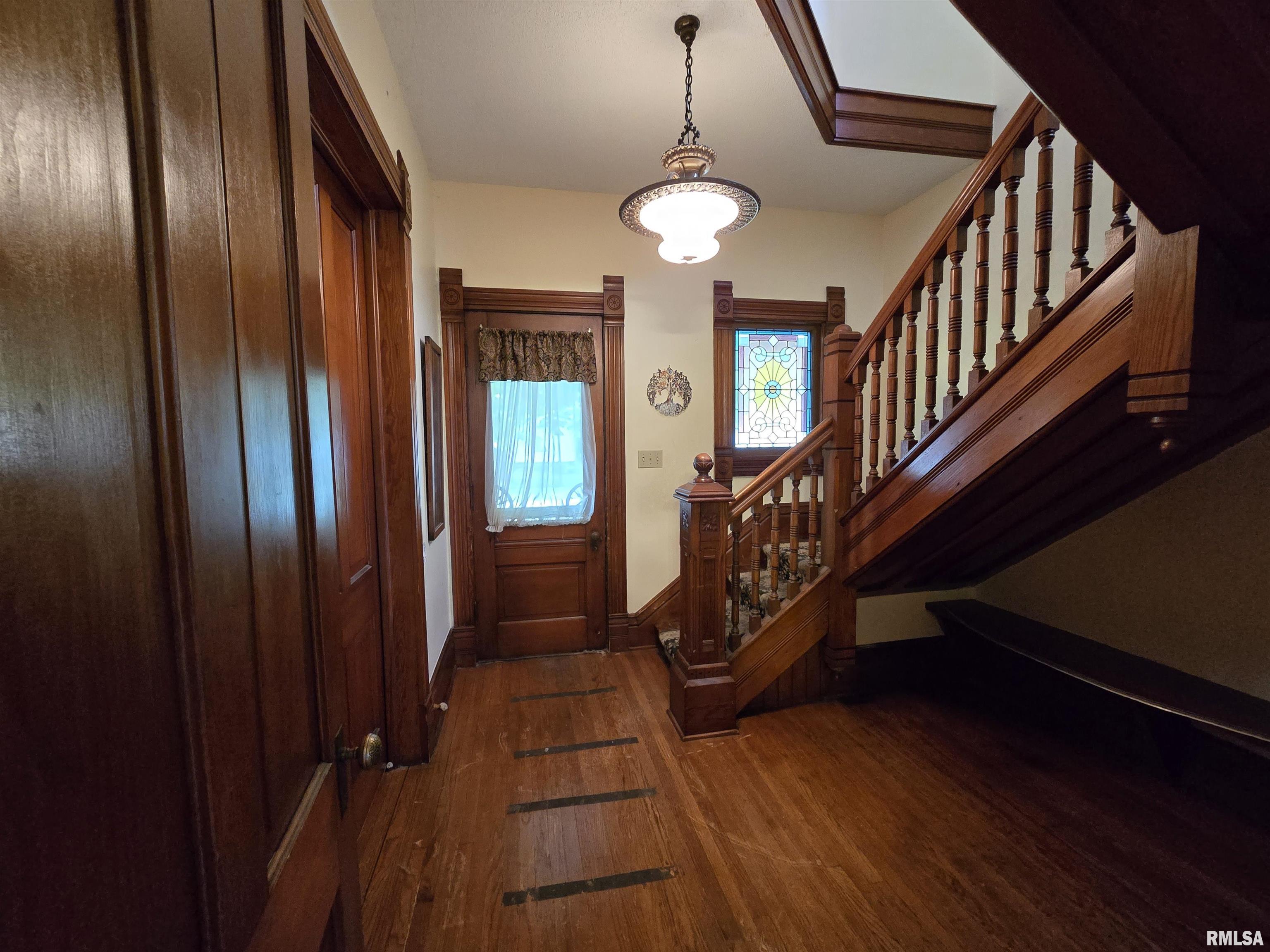 301 W Main Street, Morrison, Illinois image 10
