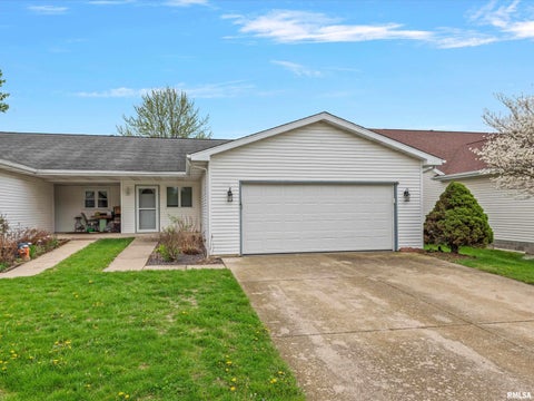 Homes For Sale - 2424 Neil Street<br/> Springfield, IL 62707