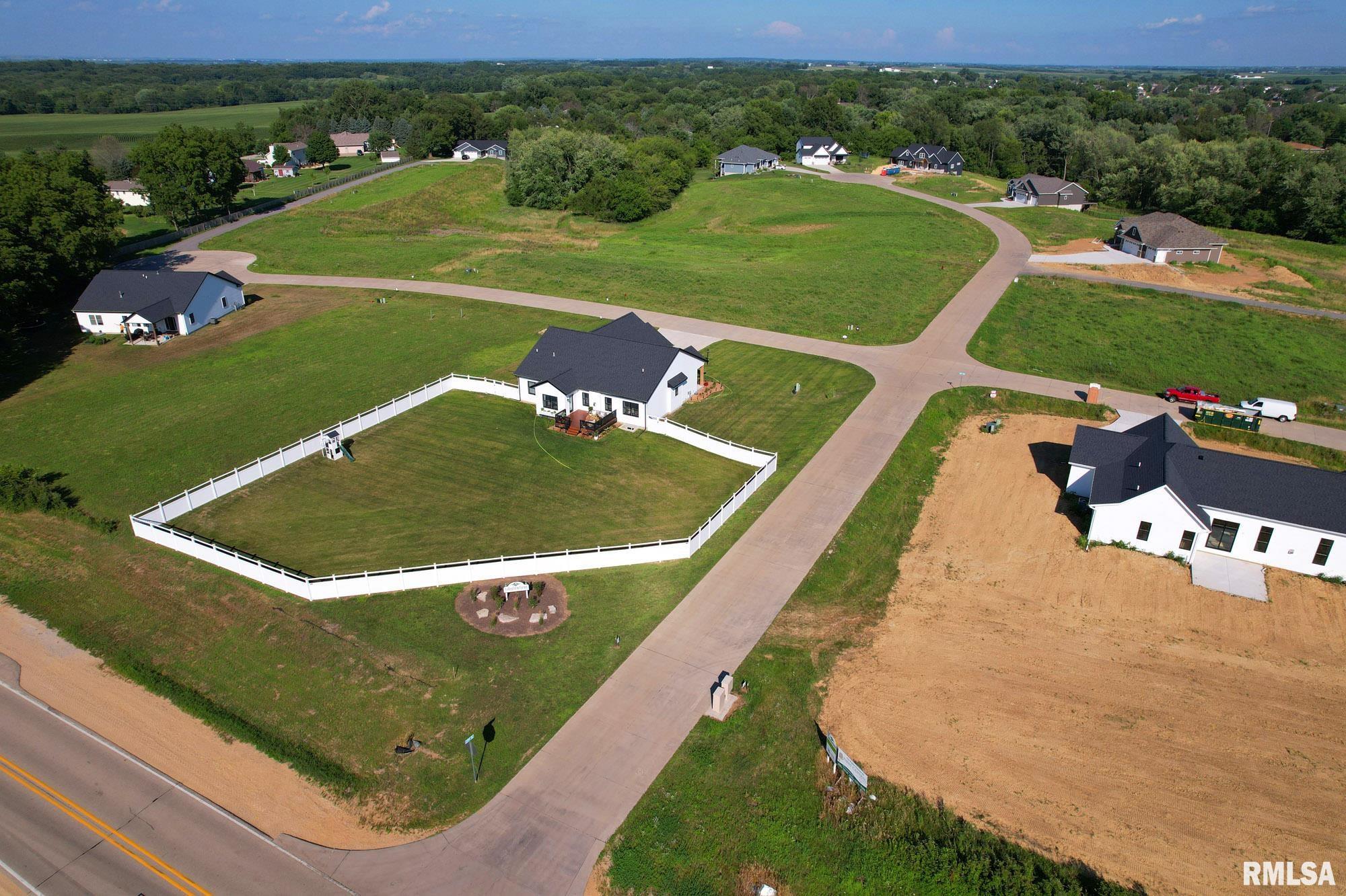 27007 182nd Avenue Court, Long Grove, Iowa image 4