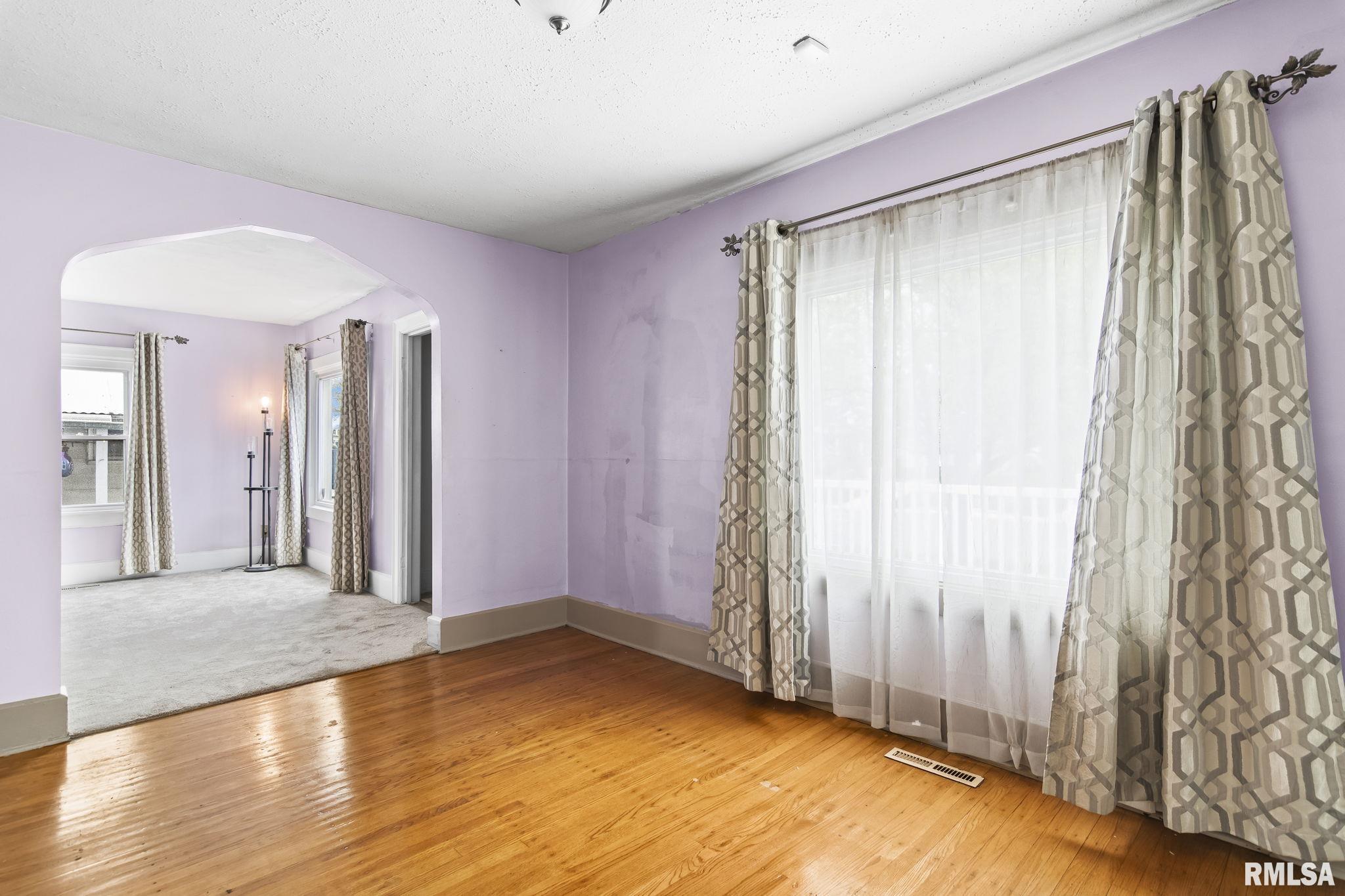 2339 S 6th Street, Springfield, Illinois image 9