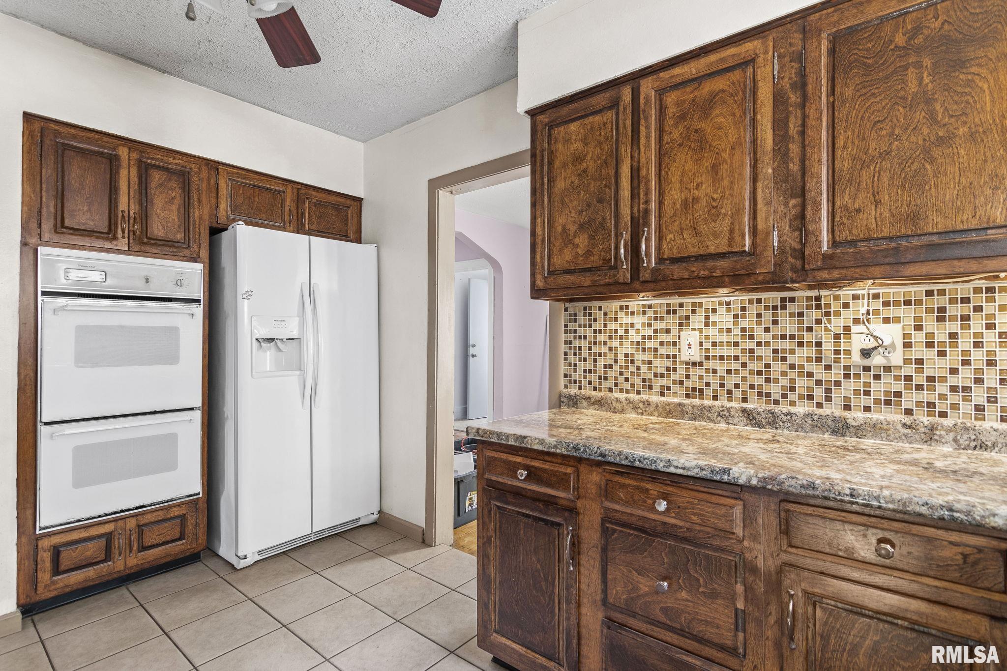 2339 S 6th Street, Springfield, Illinois image 12