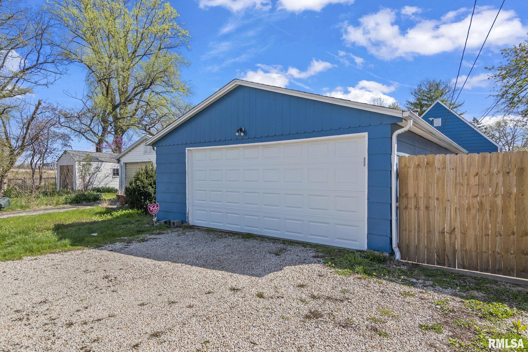2339 S 6th Street, Springfield, Illinois image 31