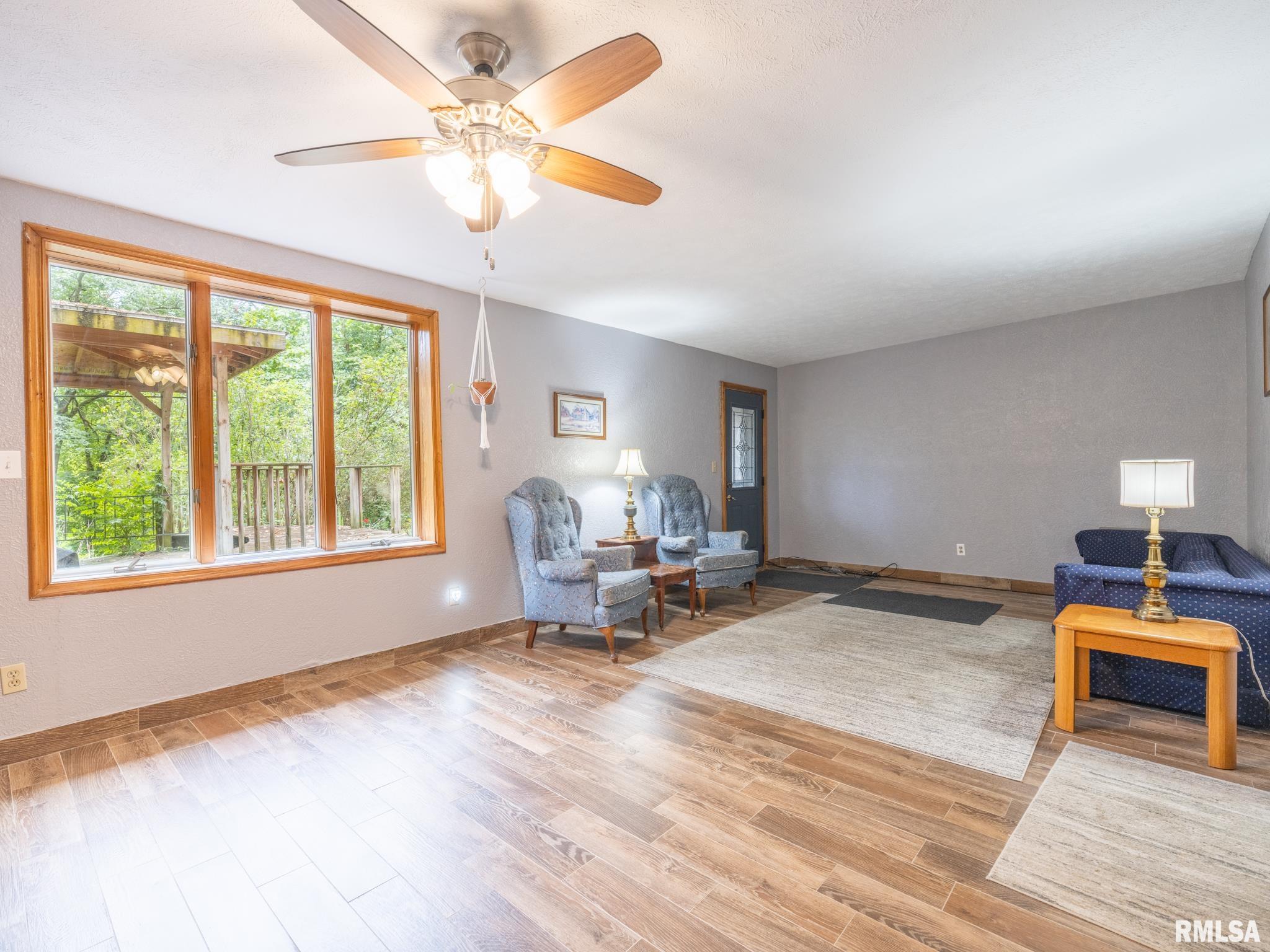 6102 S Trivoli Road, Glasford, Illinois image 22