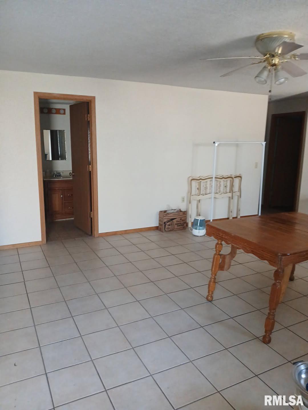 9735 Branch Road, Oakdale, Illinois image 29