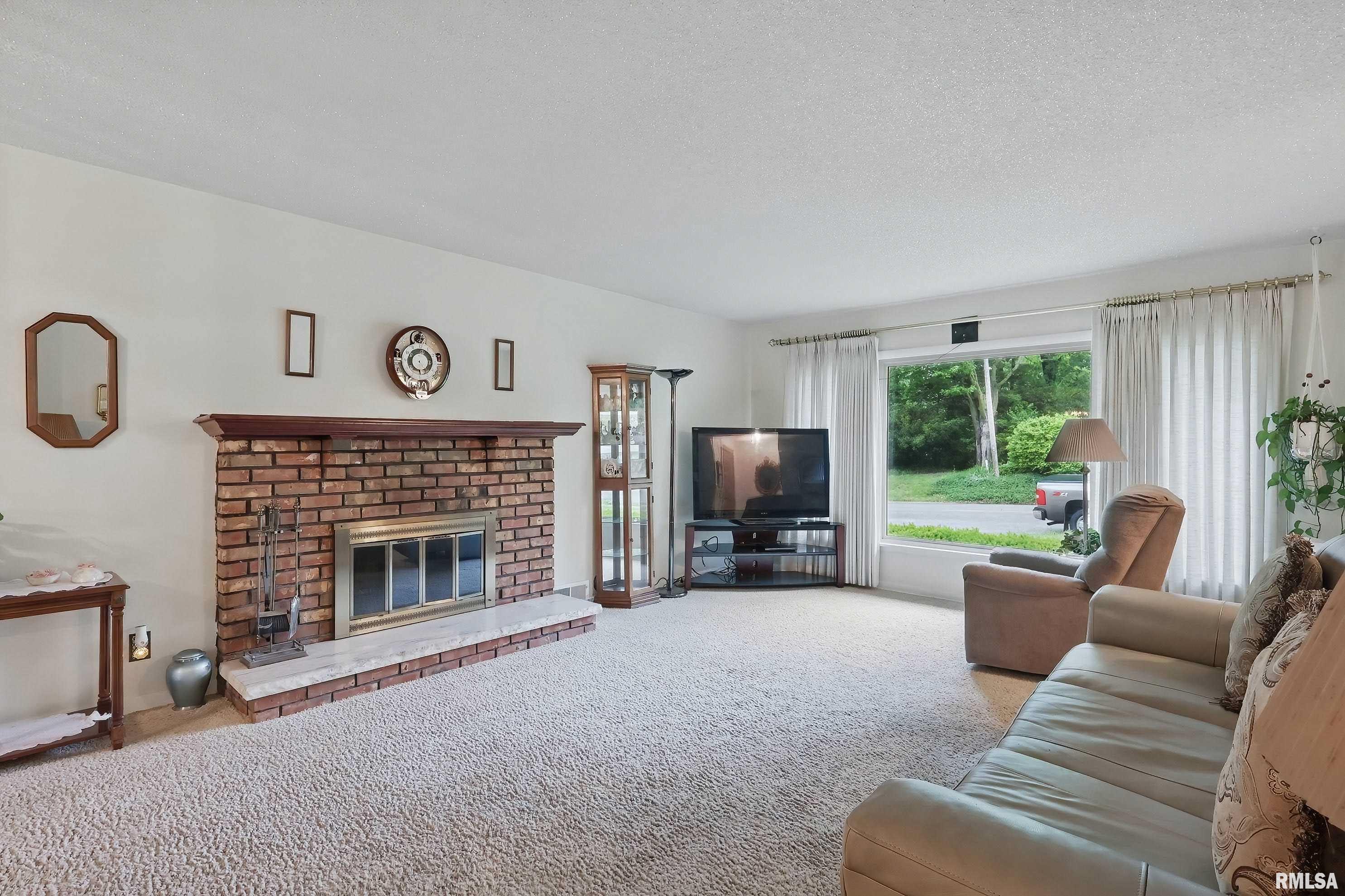 1119 14th Street, Bettendorf, Iowa image 5