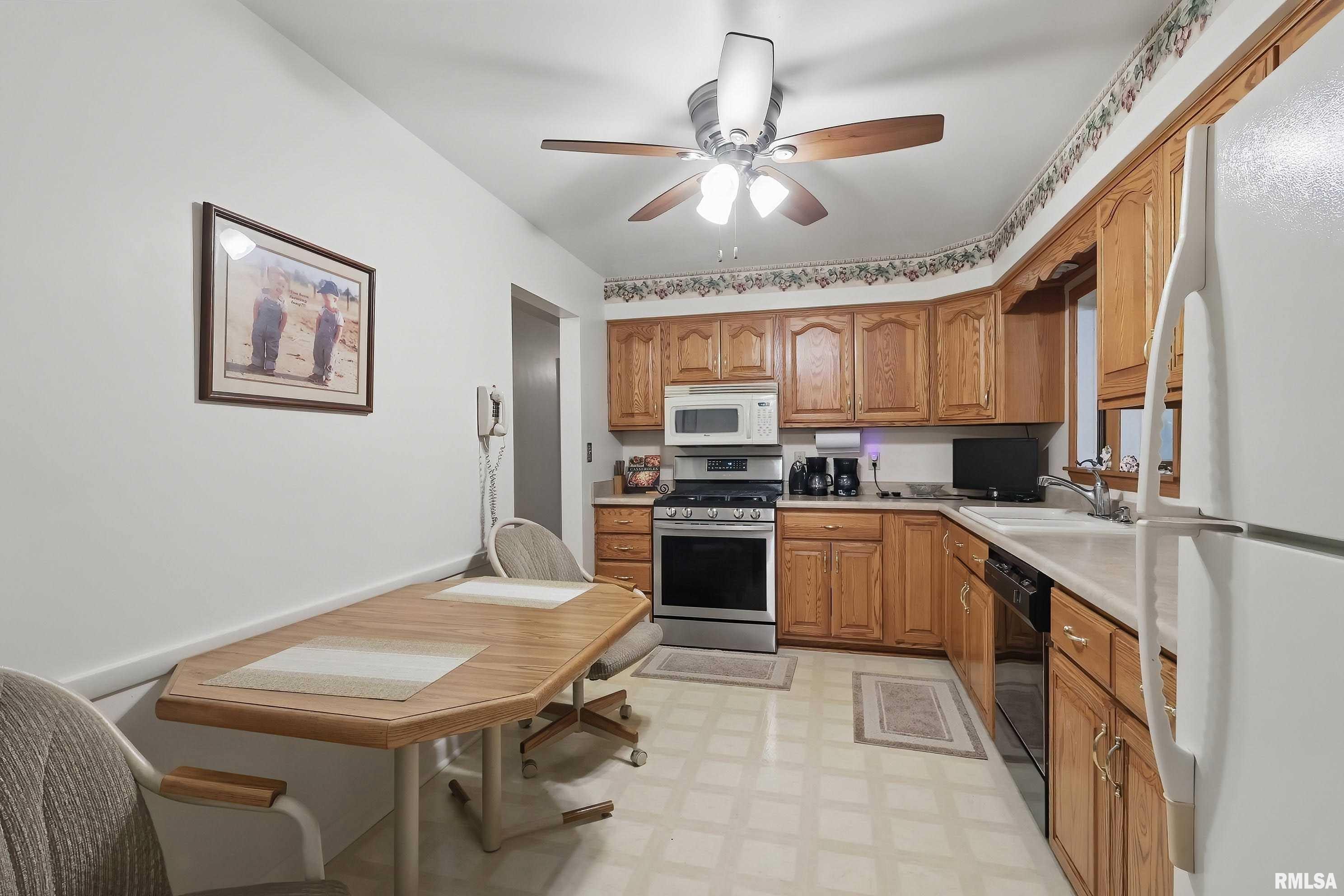 1119 14th Street, Bettendorf, Iowa image 12