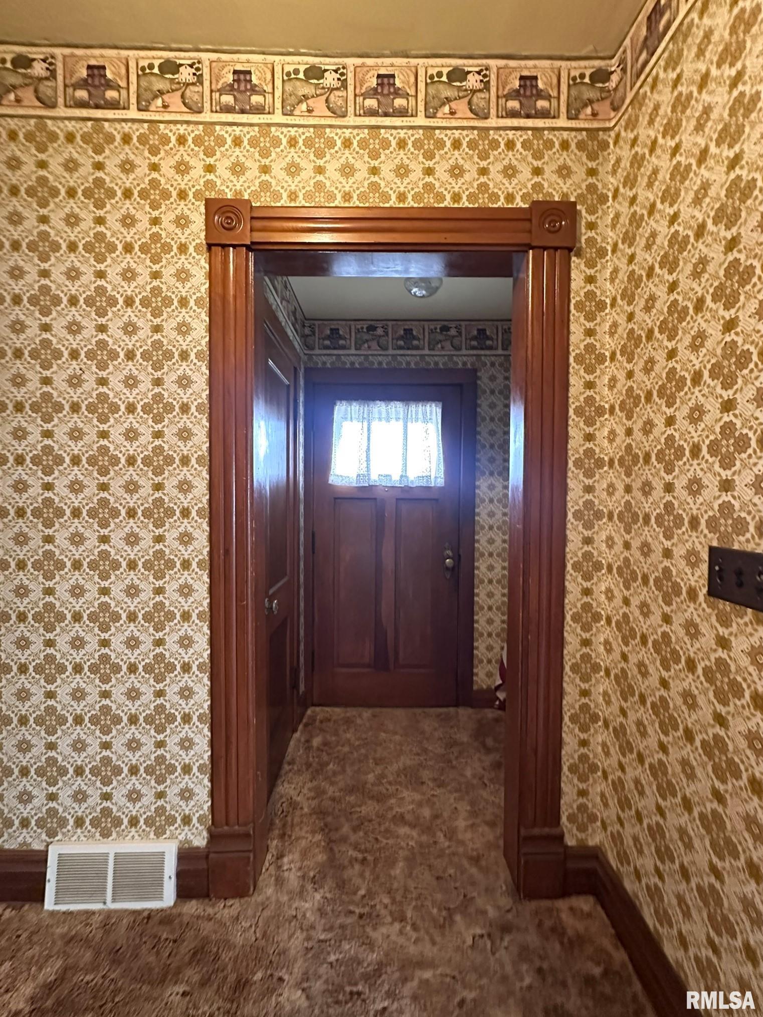 368 Oak Street, Galesburg, Illinois image 12
