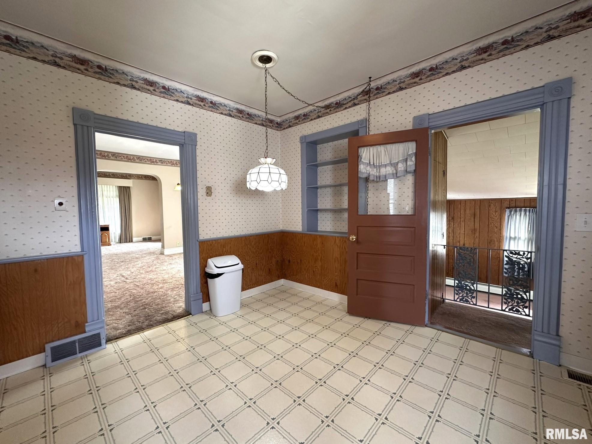 368 Oak Street, Galesburg, Illinois image 30
