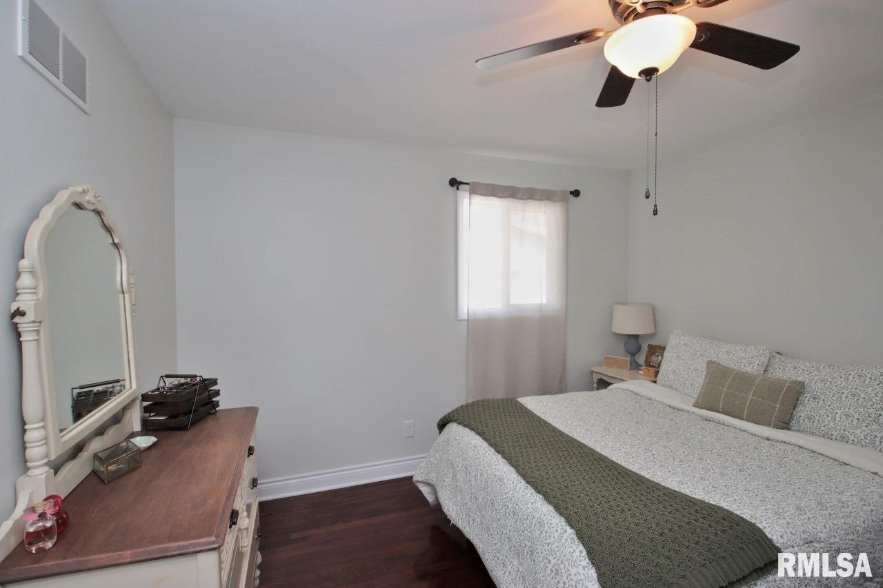 2113 W Winnebago Drive, Peoria, Illinois image 32