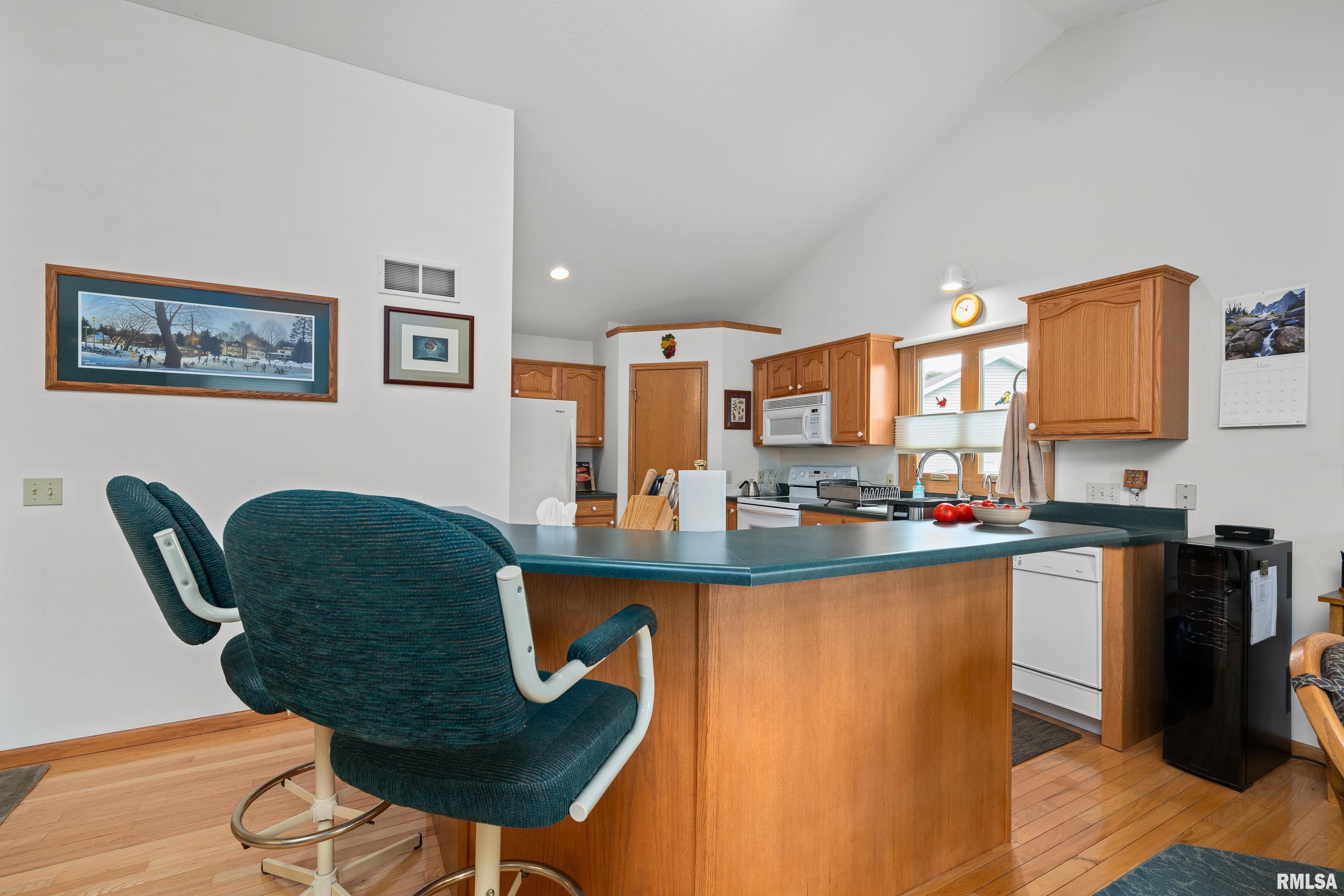 5142 Fillmore Court, Davenport, Iowa image 17