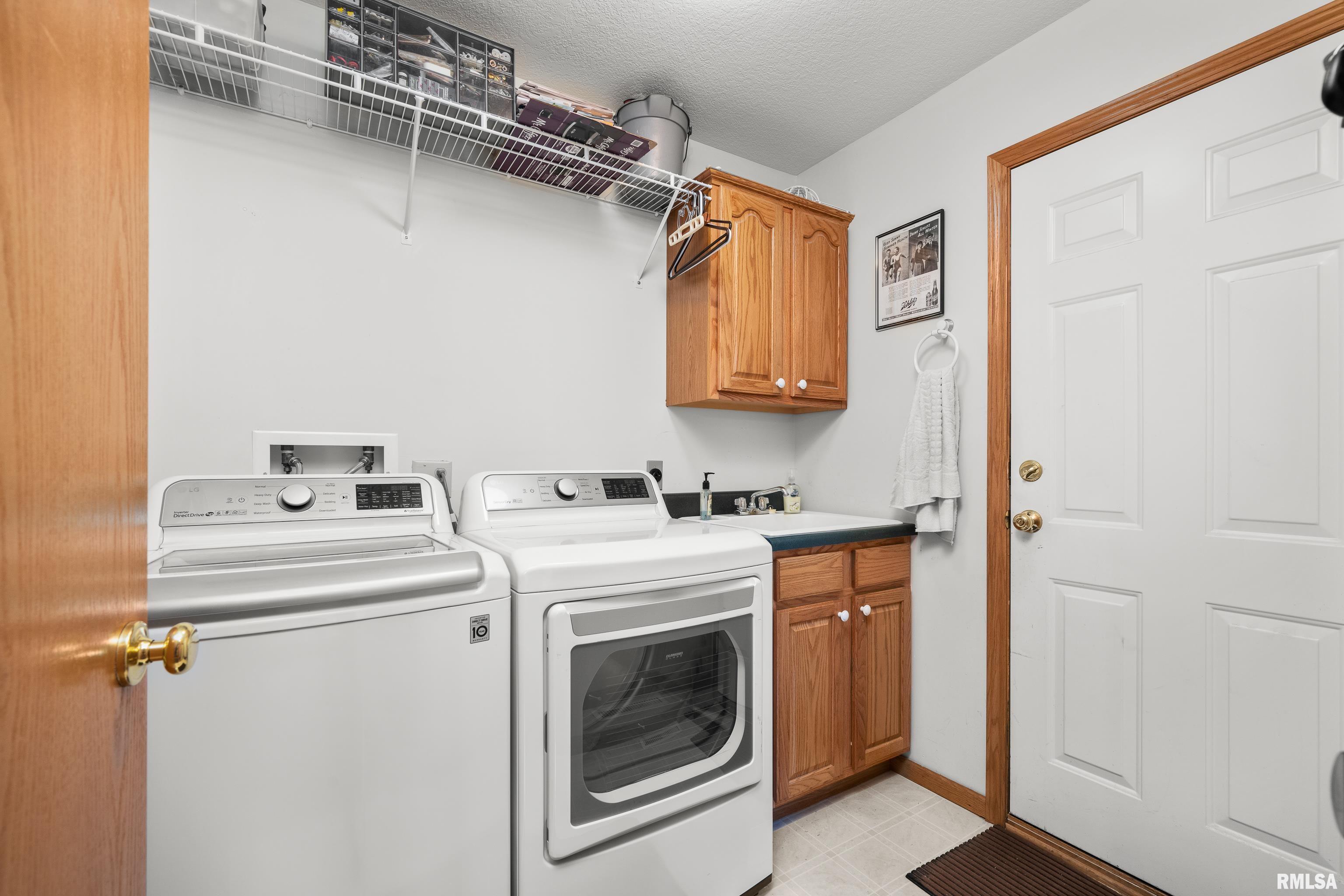 5142 Fillmore Court, Davenport, Iowa image 22