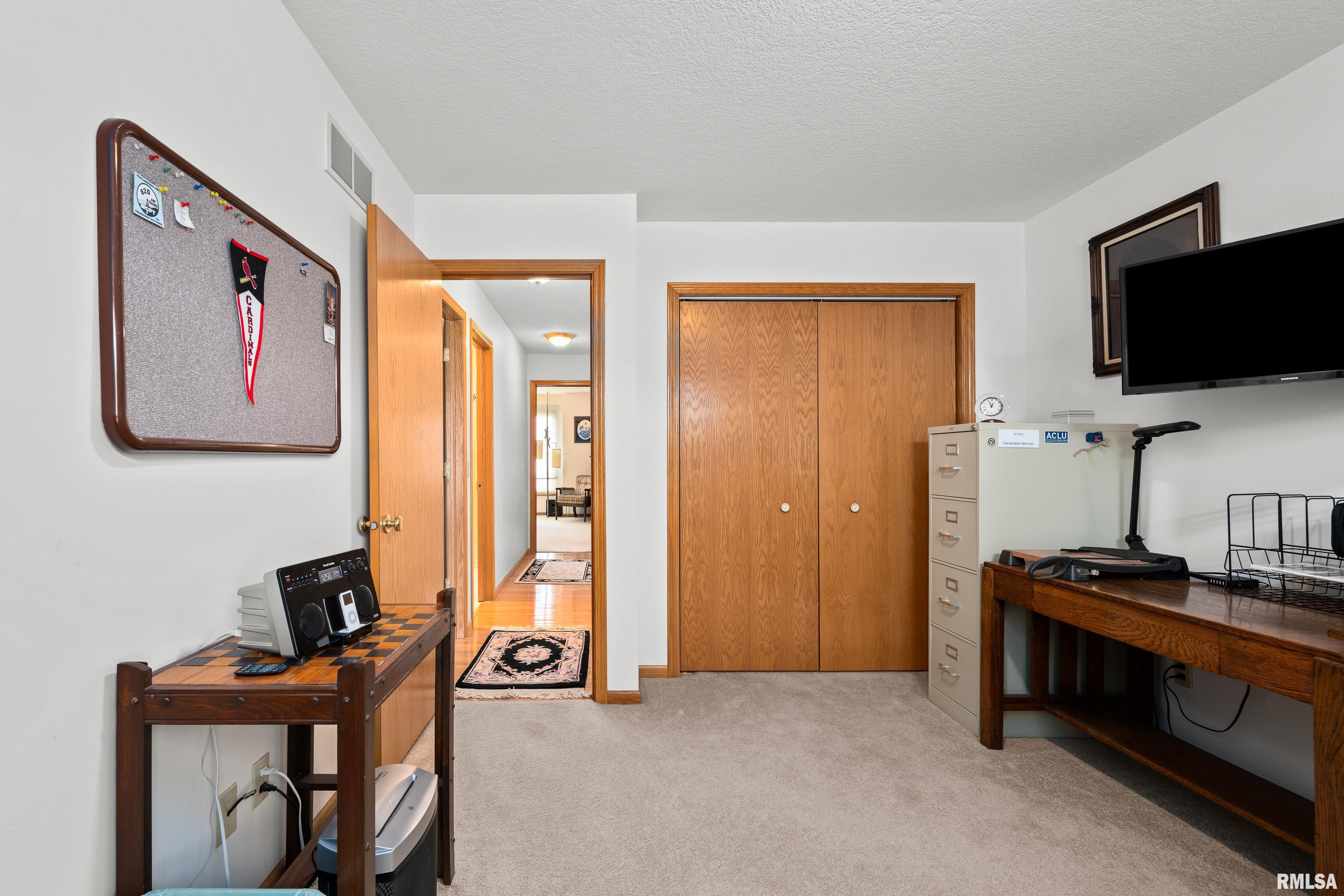5142 Fillmore Court, Davenport, Iowa image 29