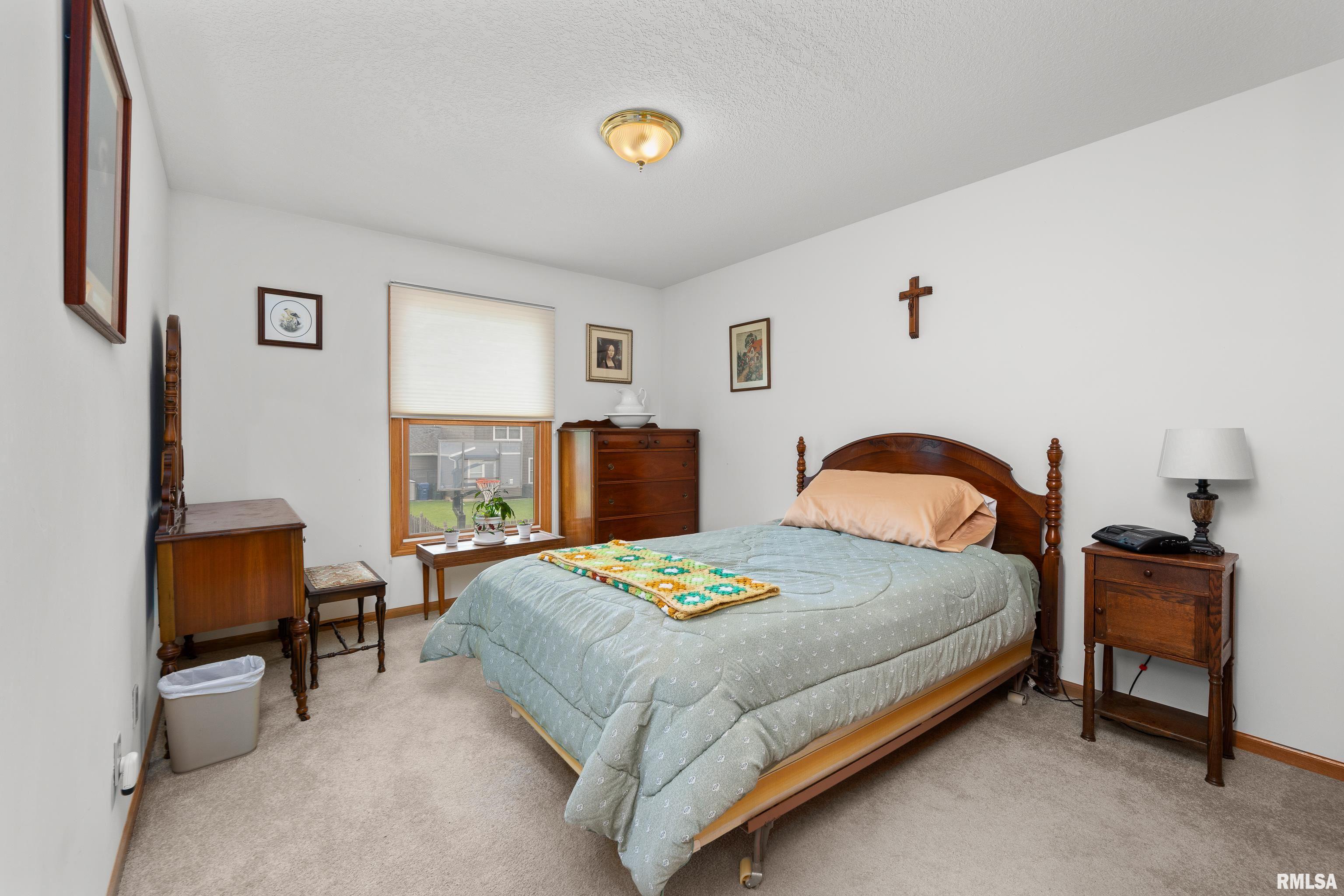 5142 Fillmore Court, Davenport, Iowa image 26