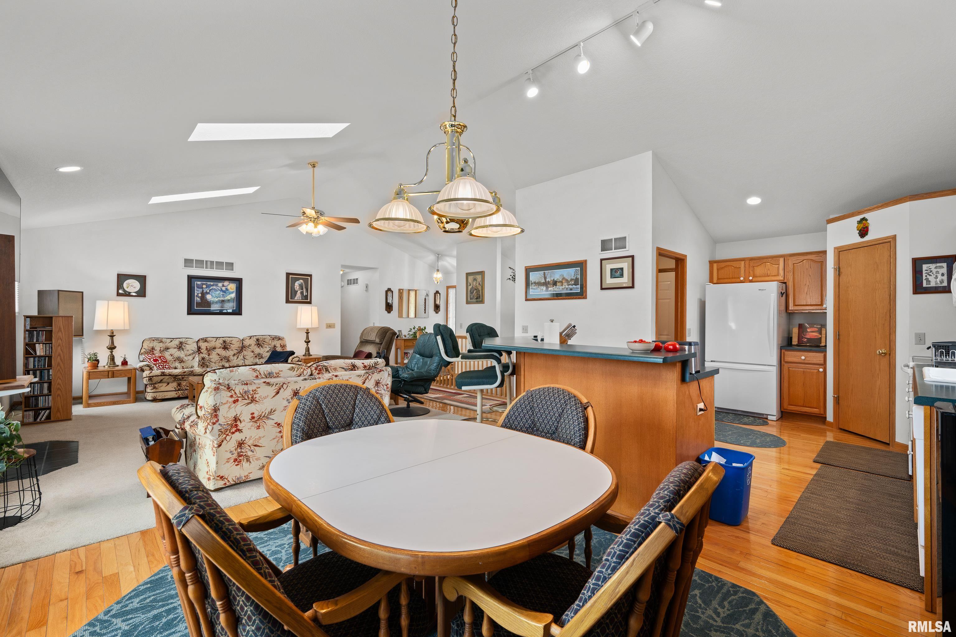 5142 Fillmore Court, Davenport, Iowa image 19