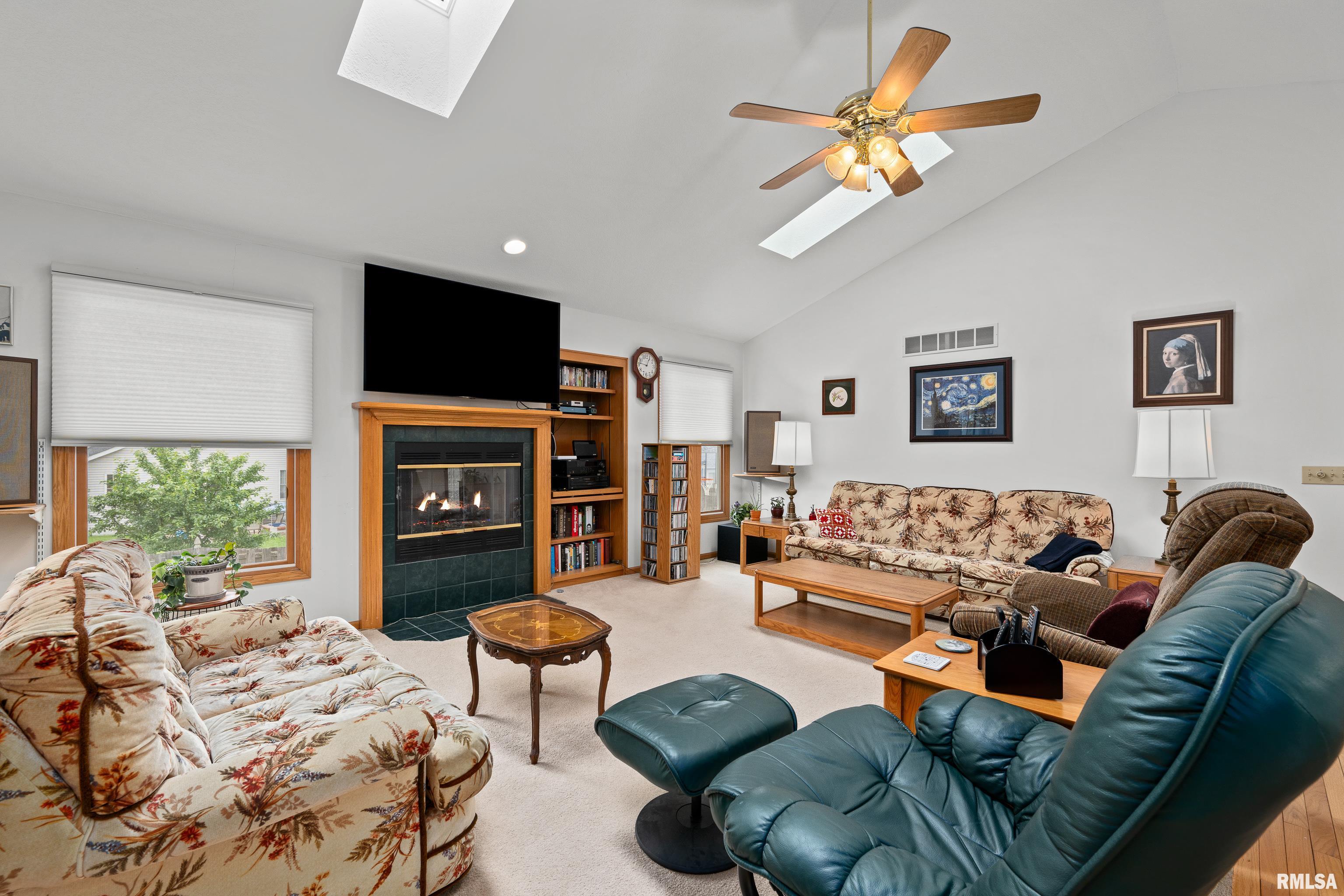 5142 Fillmore Court, Davenport, Iowa image 12