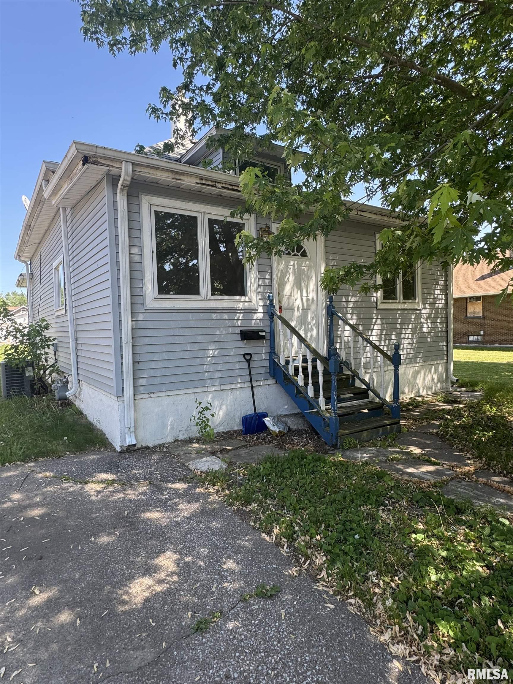 1340 18th Street, East Moline, Illinois image 1