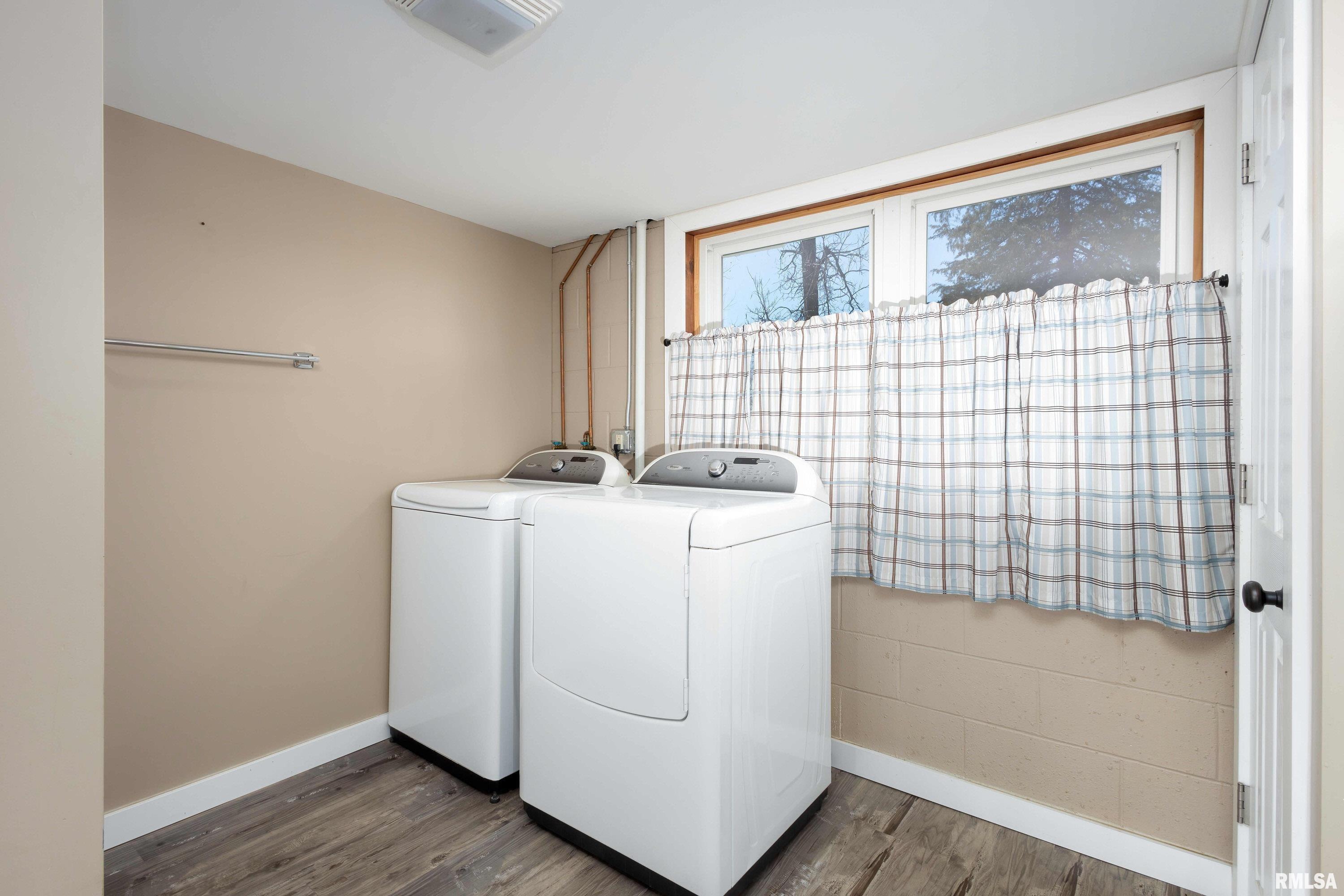 2465 260th Avenue, De Witt, Iowa image 33