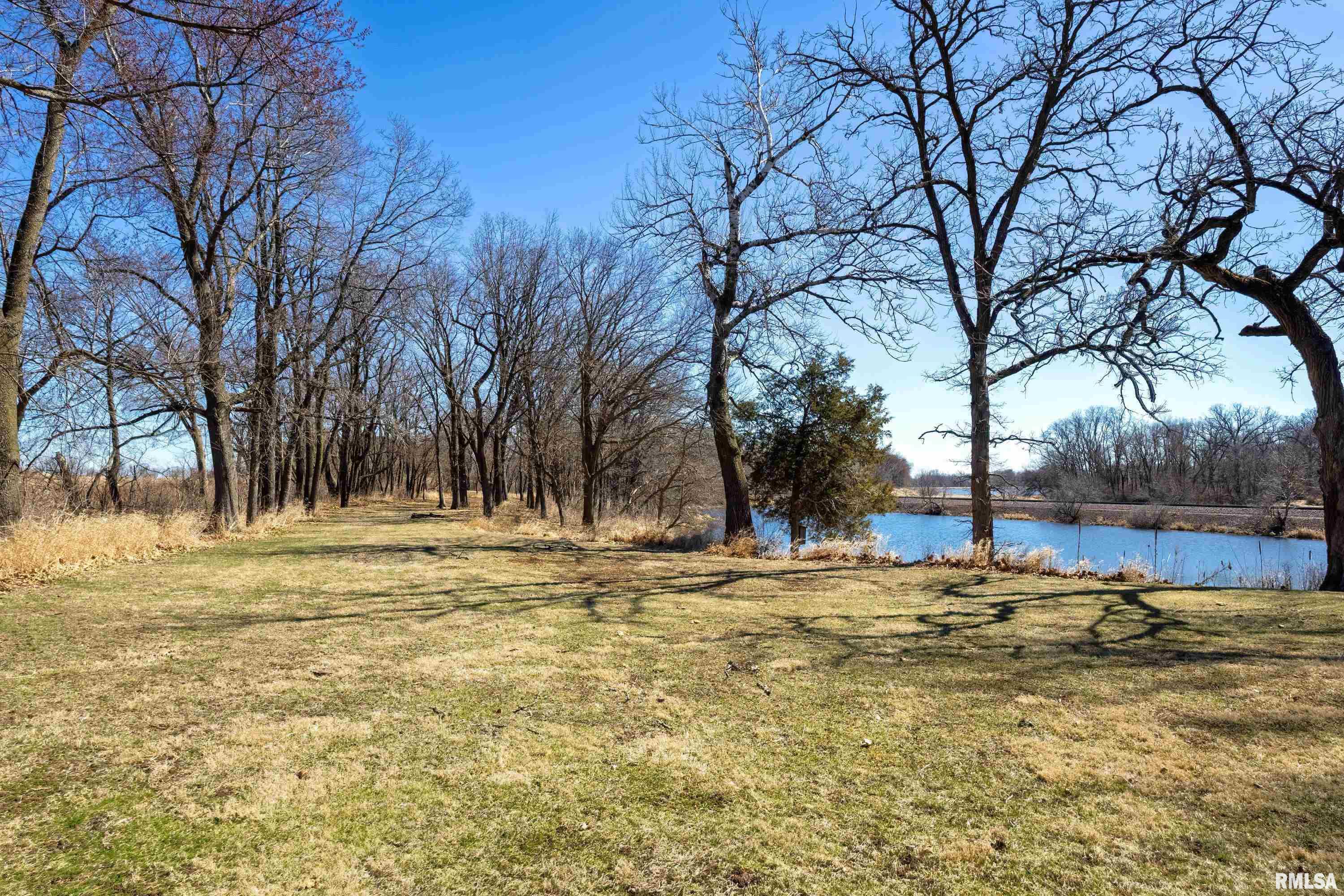2465 260th Avenue, De Witt, Iowa image 3