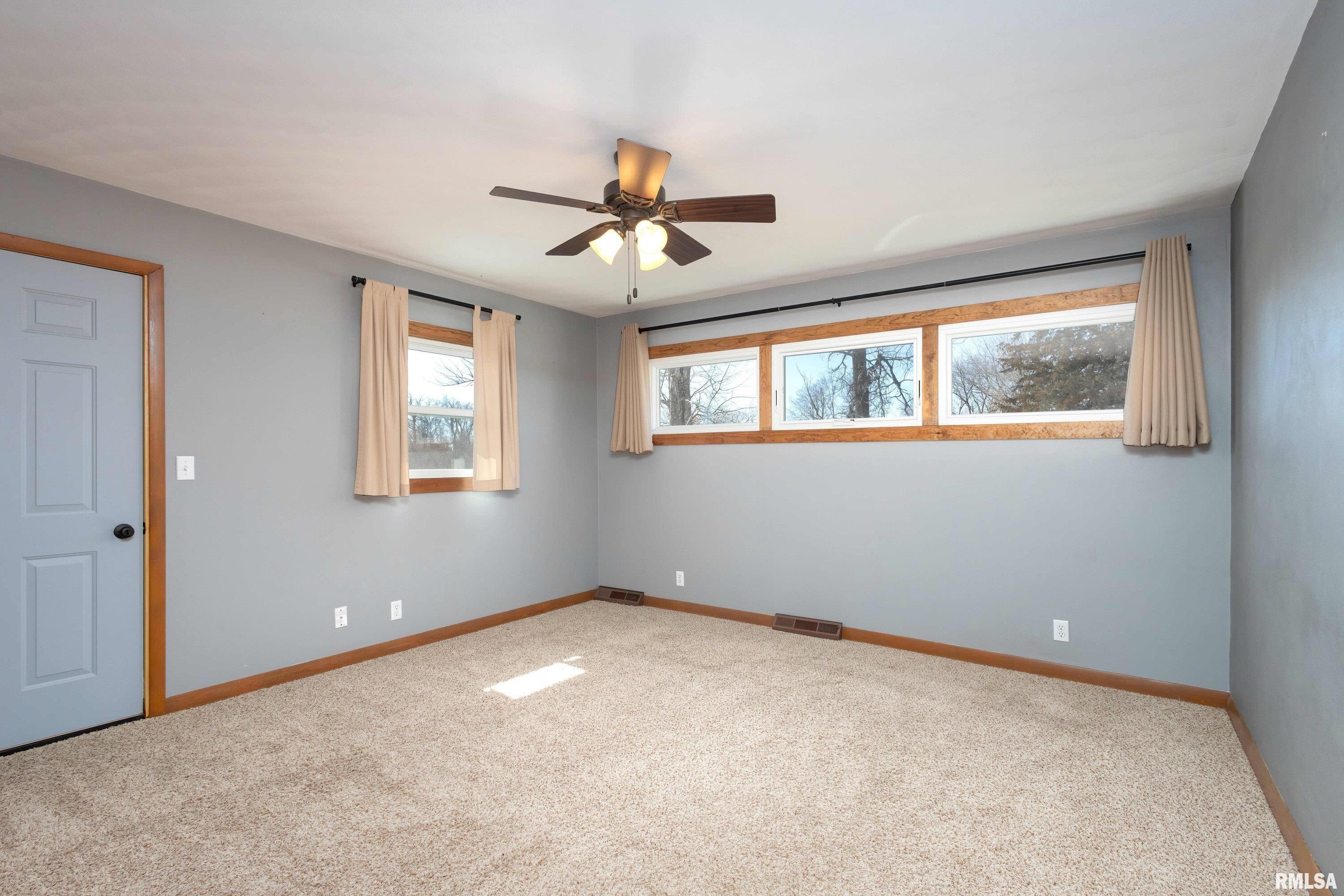 2465 260th Avenue, De Witt, Iowa image 22