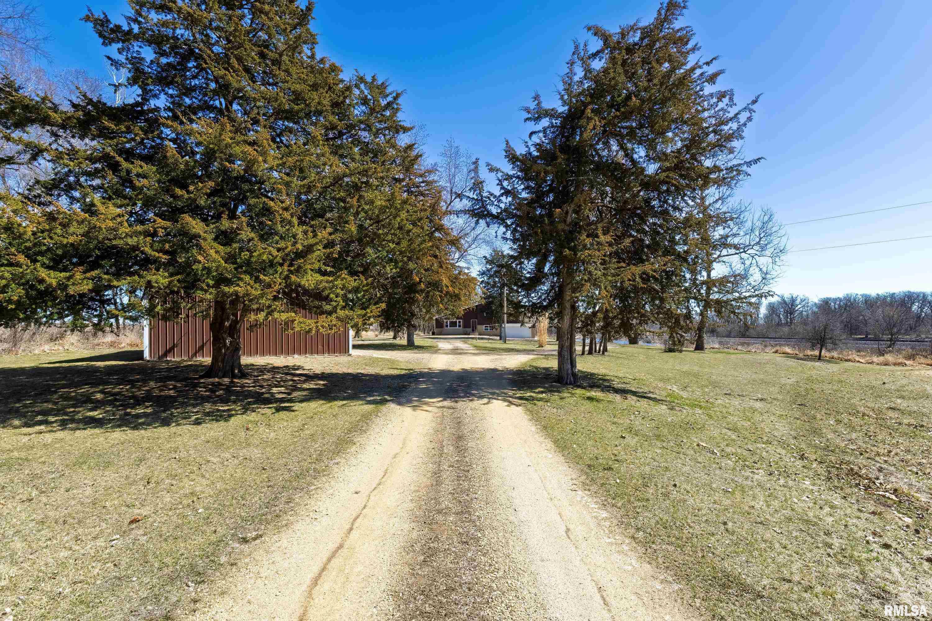 2465 260th Avenue, De Witt, Iowa image 10
