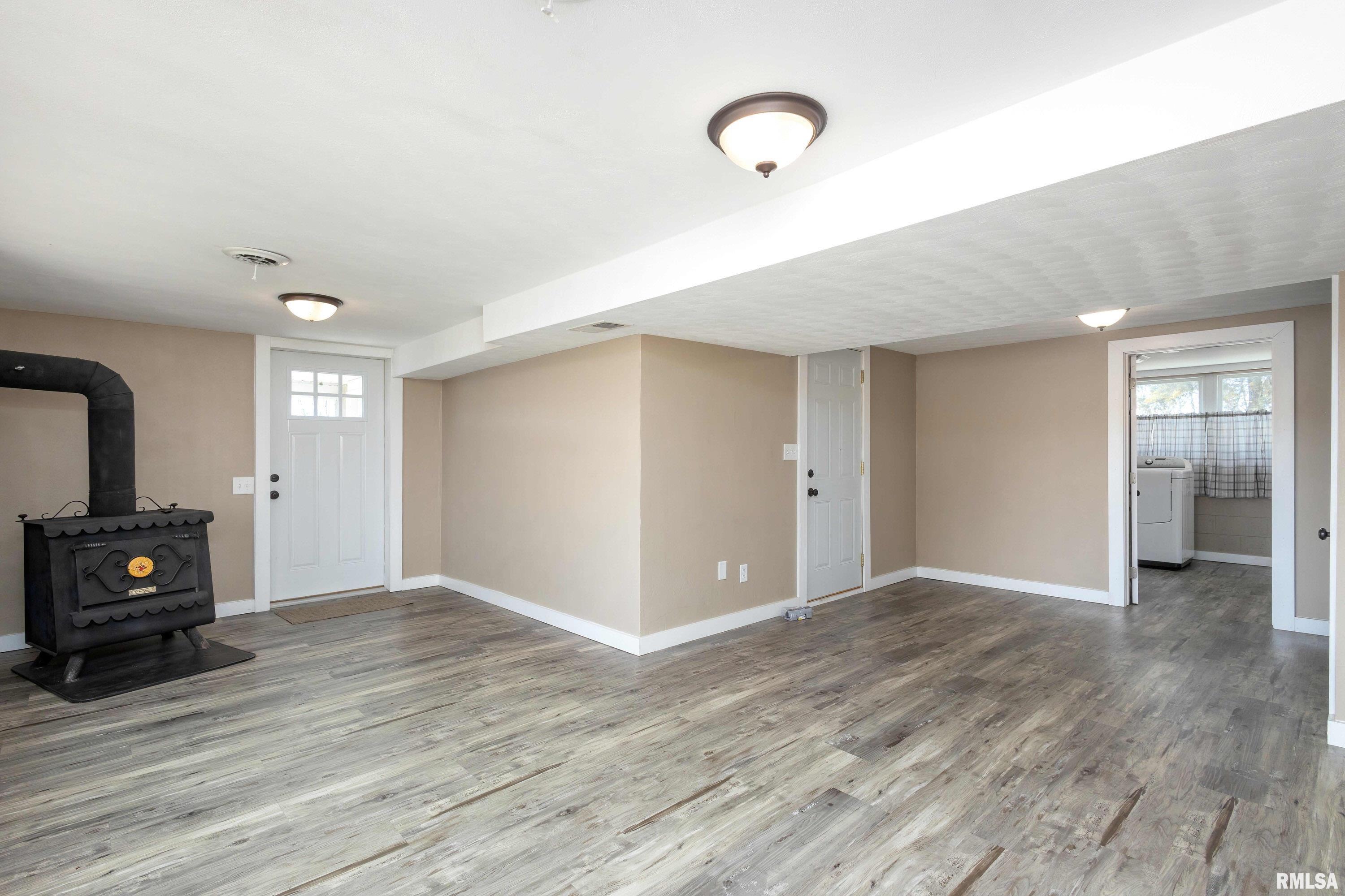 2465 260th Avenue, De Witt, Iowa image 30