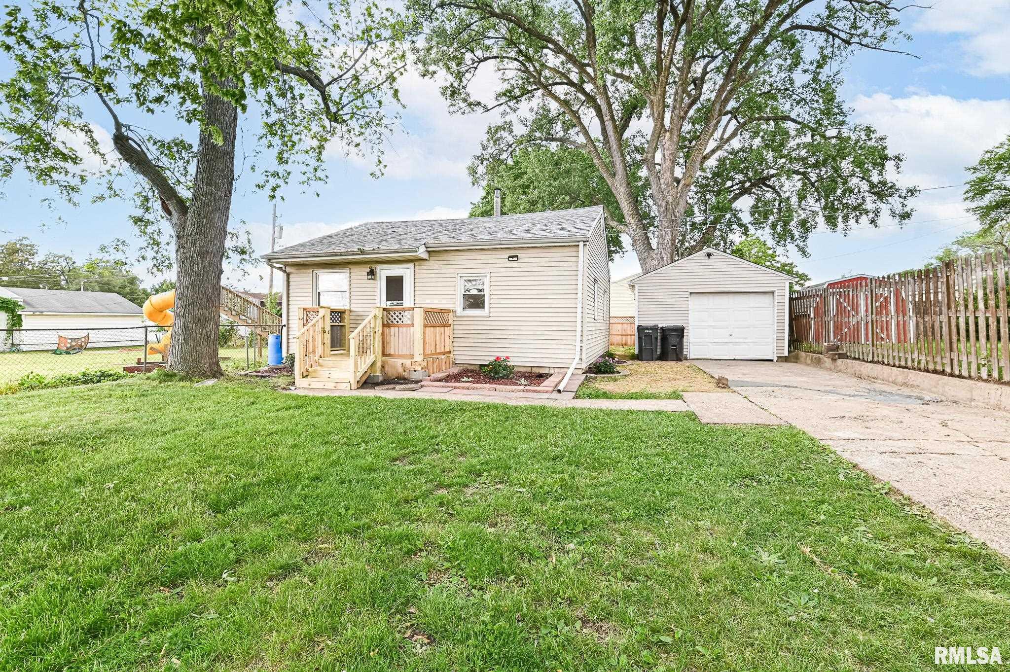 1219 Black Street, Pekin, Illinois image 1
