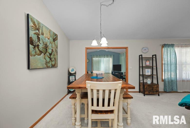 2521 W 63rd Street, Davenport, Iowa image 6
