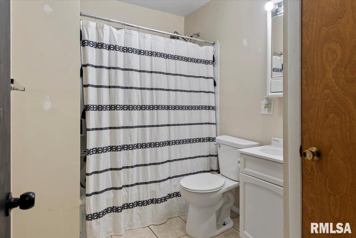 1205 W North Grand Avenue, Springfield, Illinois image 11
