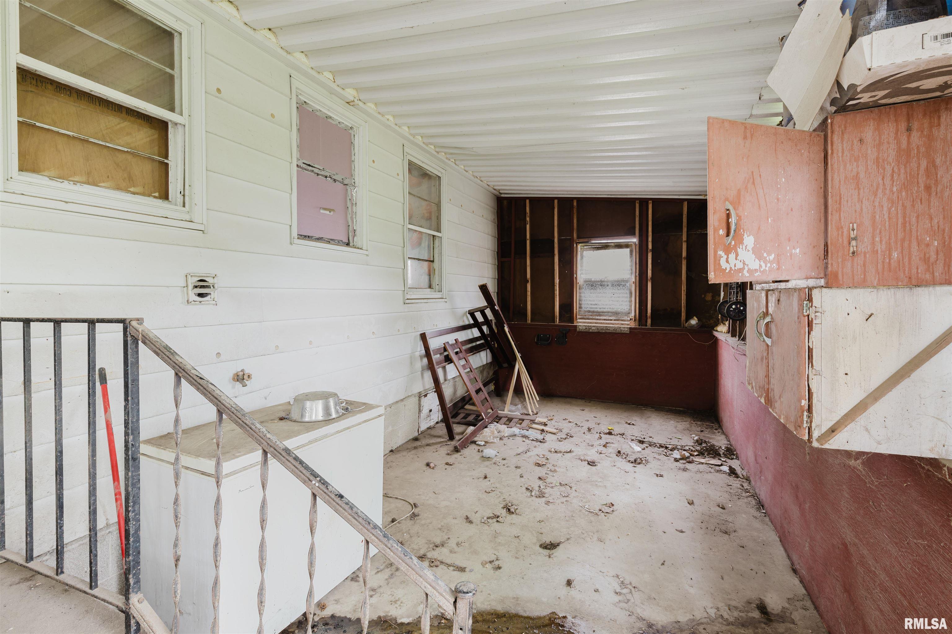 507 N Davis Street, Carbondale, Illinois image 11