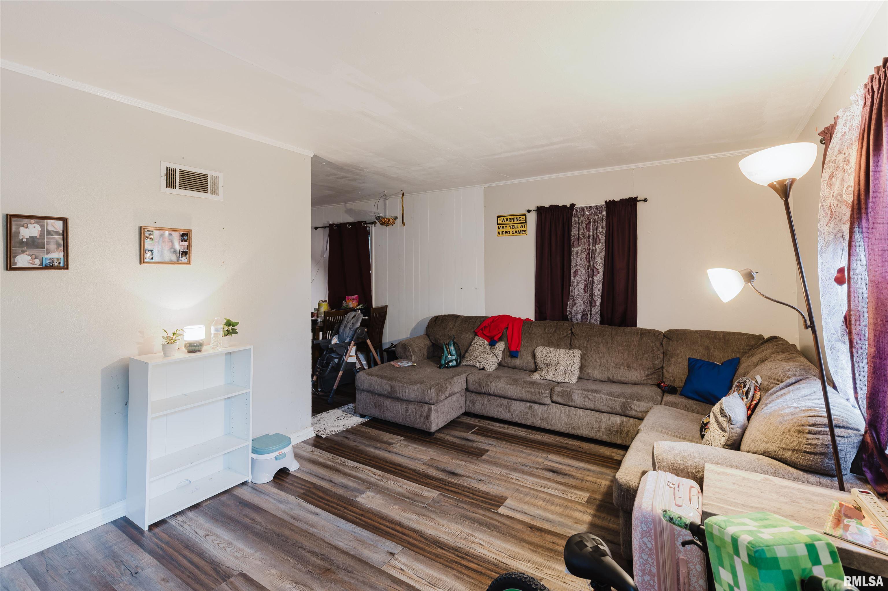 507 N Davis Street, Carbondale, Illinois image 3