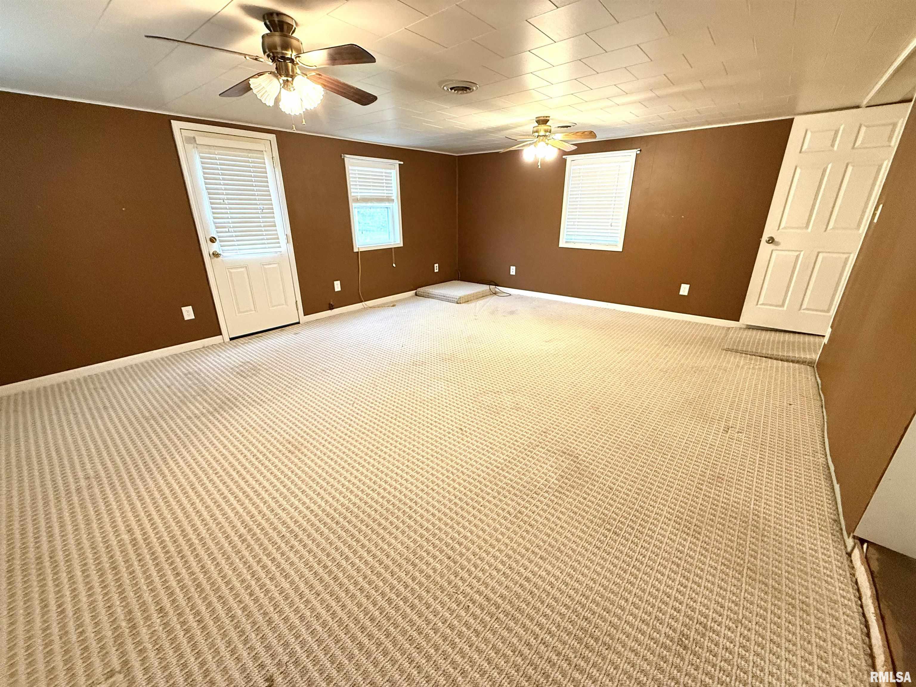 10815 Saraville Road, Marion, Illinois image 15