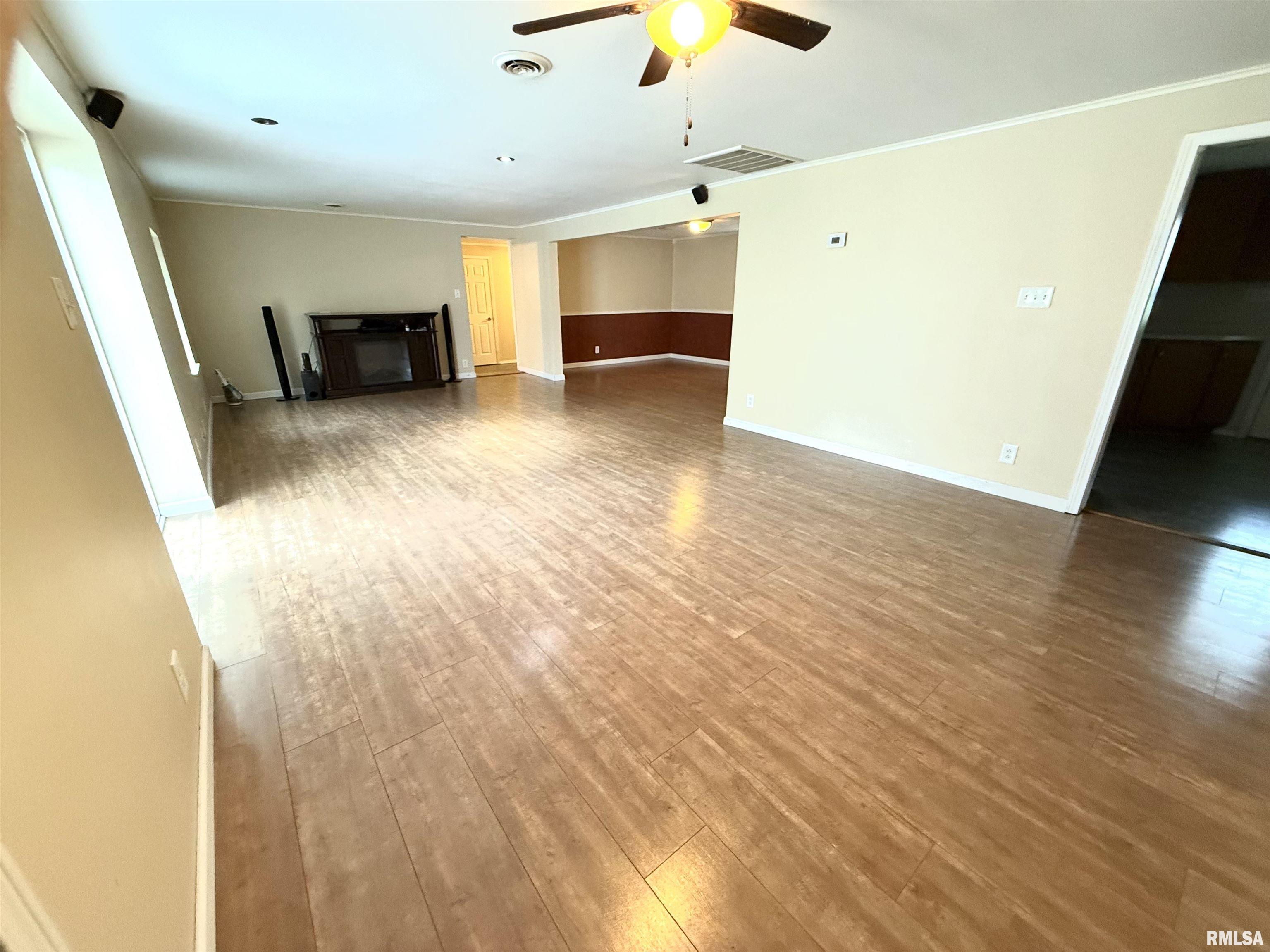 10815 Saraville Road, Marion, Illinois image 12