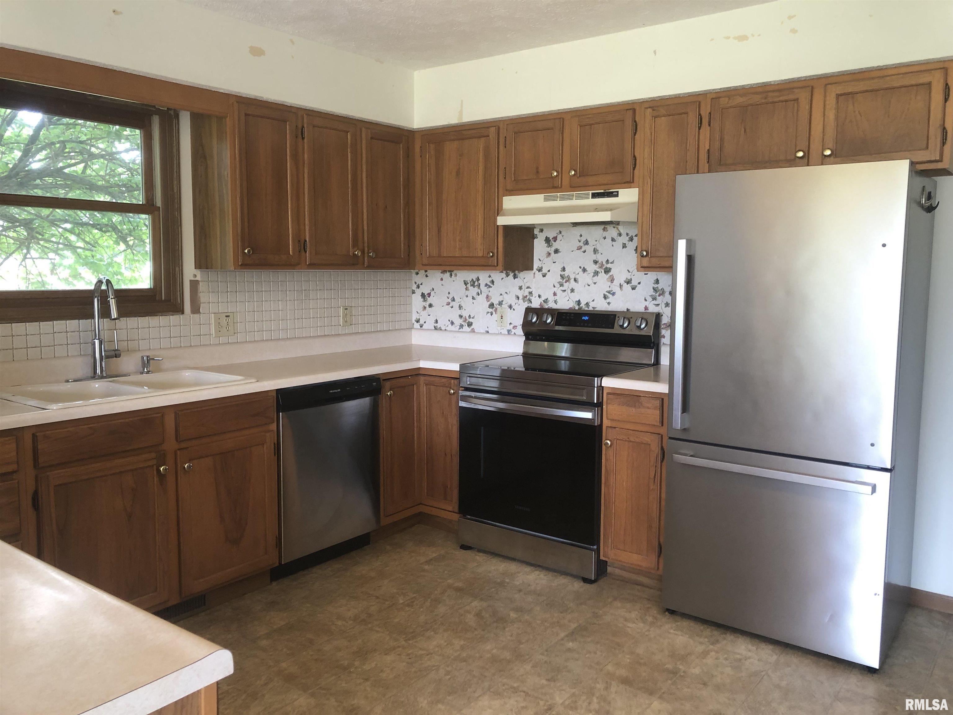 6516 Hayley Court, Springfield, Illinois image 7