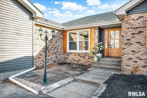 Homes For Sale - 13014 N Crater Lane<br/> Dunlap, IL 61525