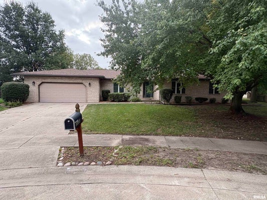 3100 SAINT HELENS CT, SPRINGFIELD, IL 62704 - Image ba60ac4c02fc8d3b452b8c0c7ffc3e87/3680746482