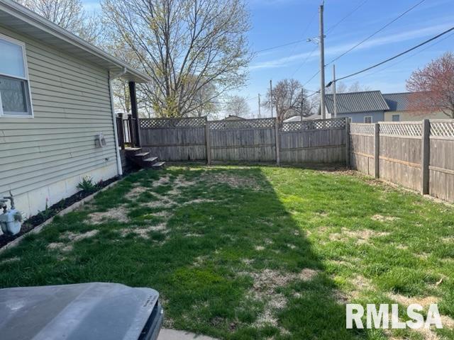 208 E 1st Street, Tipton, Iowa image 2