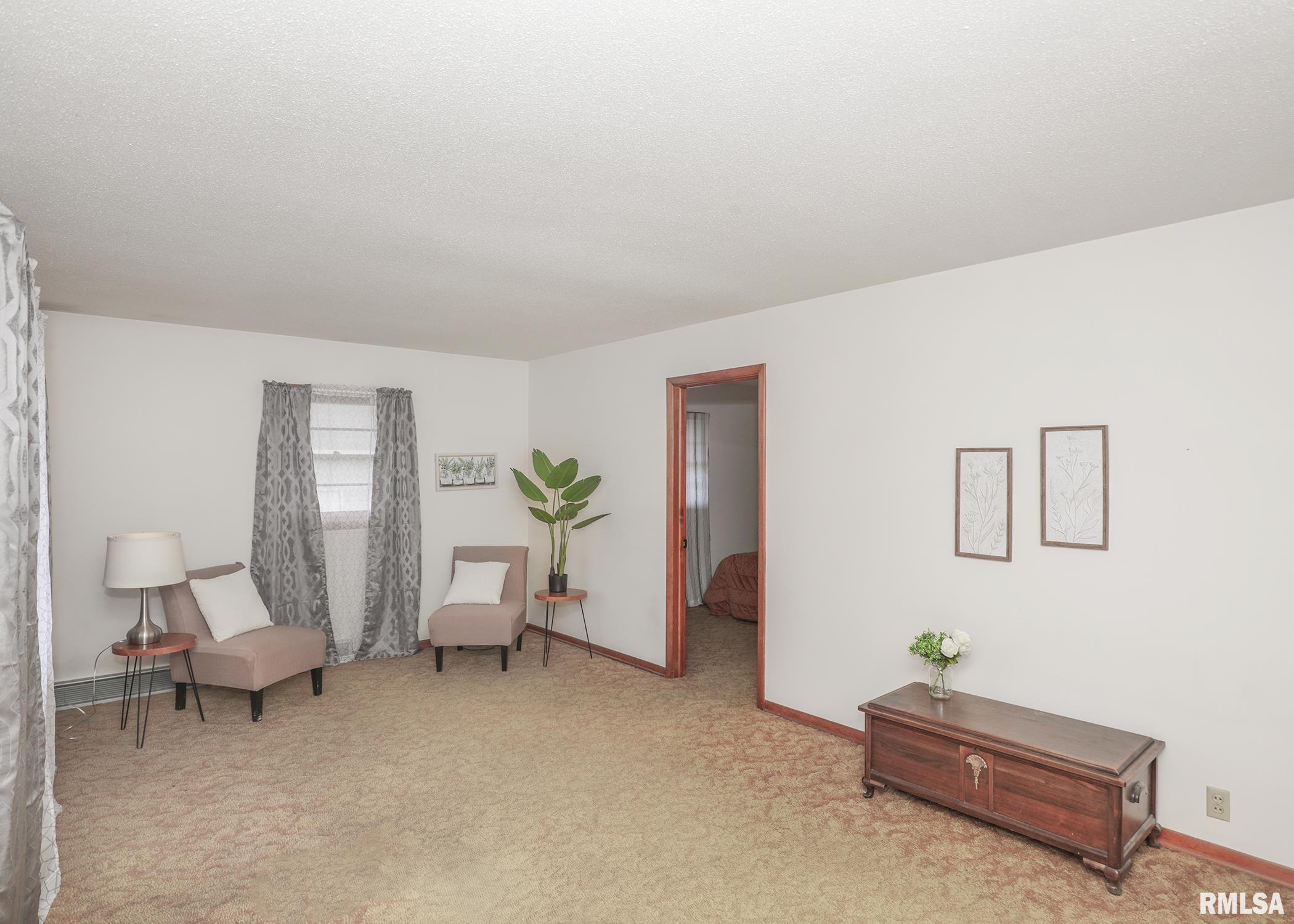 1207 7th Street, Durant, Iowa image 8
