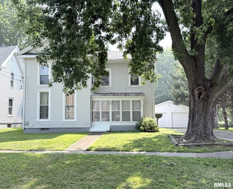Homes For Sale - 427 Day Street<br/> Knox County, Galesburg, IL 61401