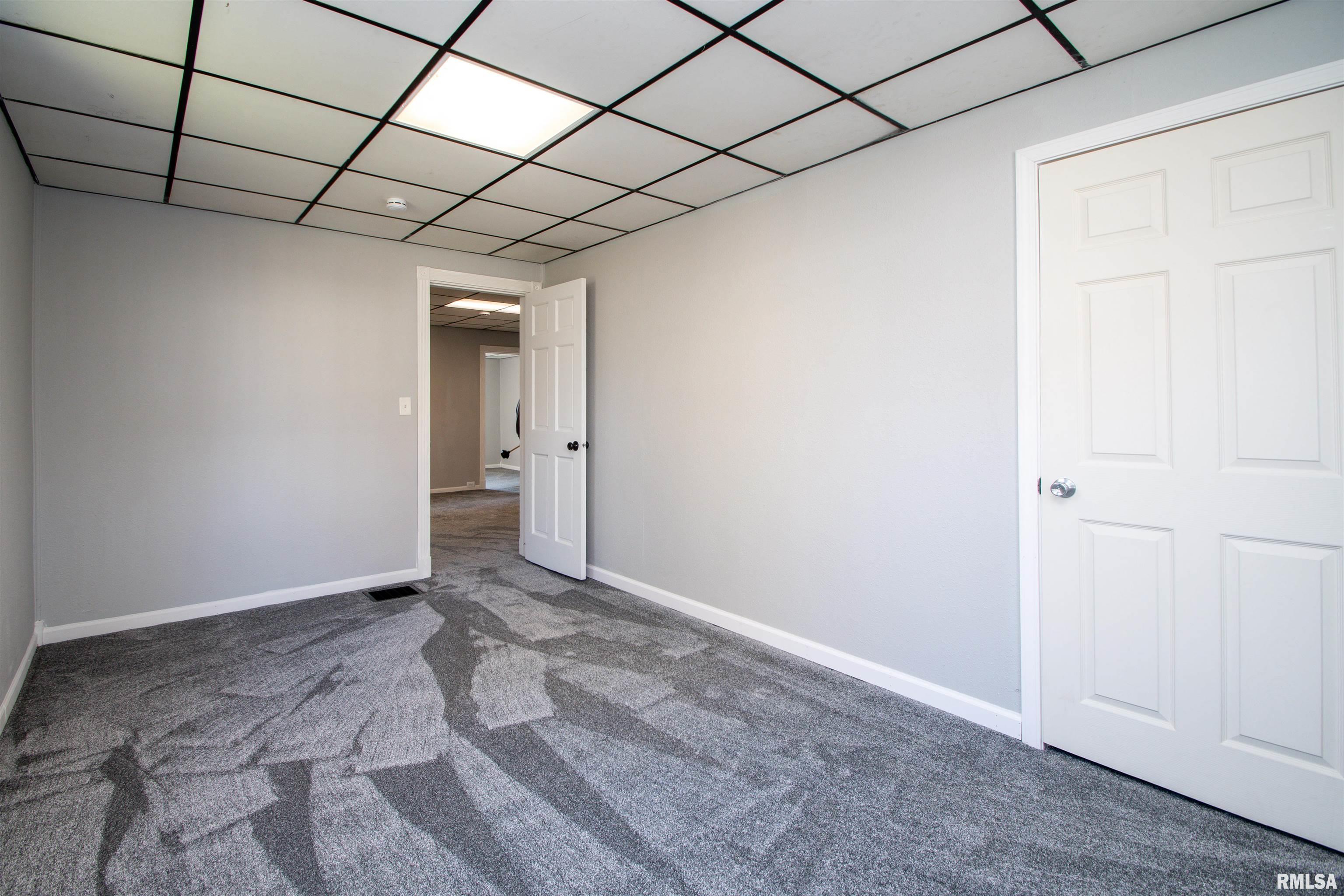 401 E Fast Avenue, Mackinaw, Illinois image 22