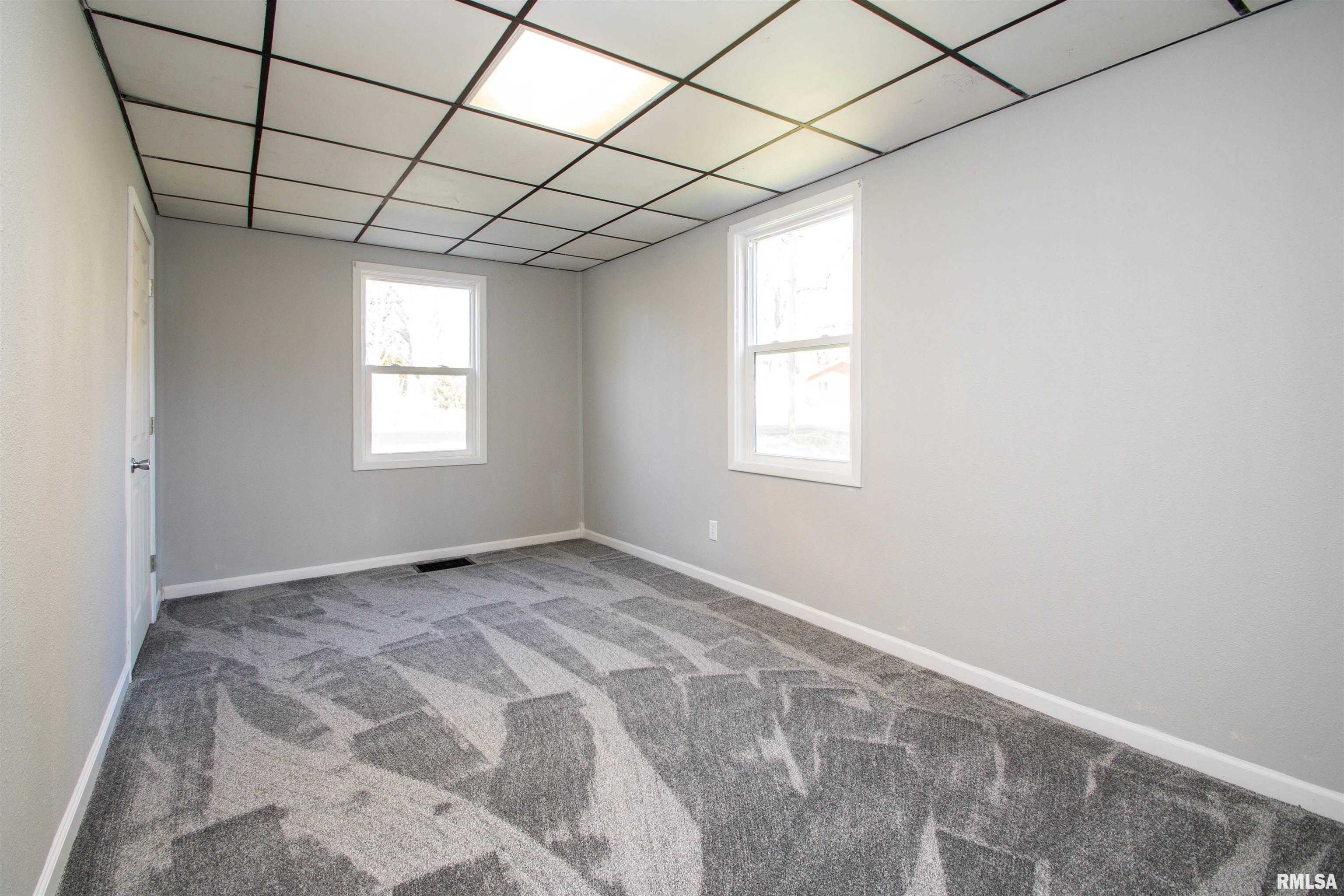 401 E Fast Avenue, Mackinaw, Illinois image 23