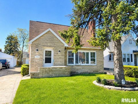 Photo of 2408 W ROHMANN Avenue, West Peoria, IL 61604 (MLS # PA1266026)