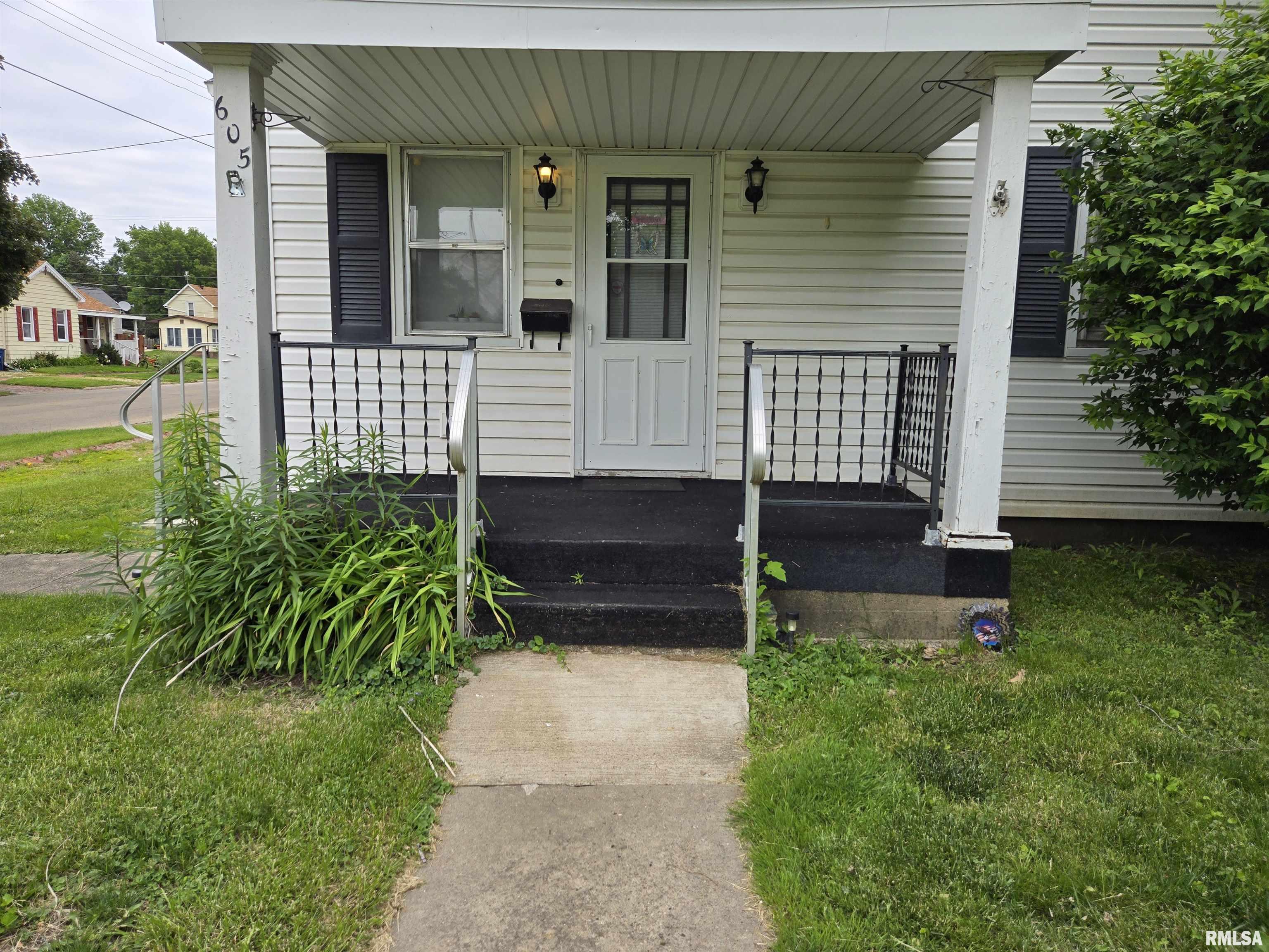 605 S Main Street, Canton, Illinois image 25