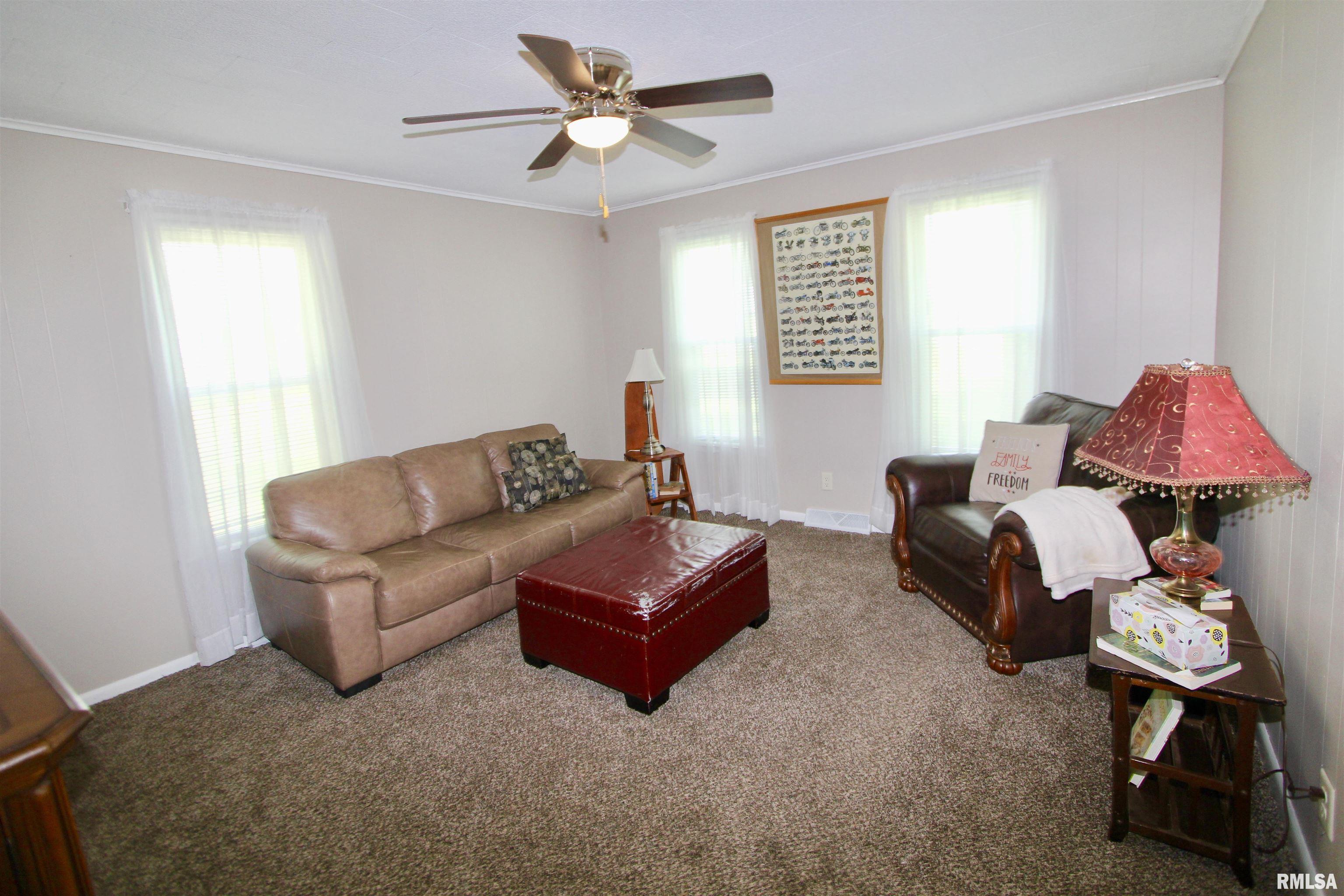 14701 N Old Galena Road, Chillicothe, Illinois image 5