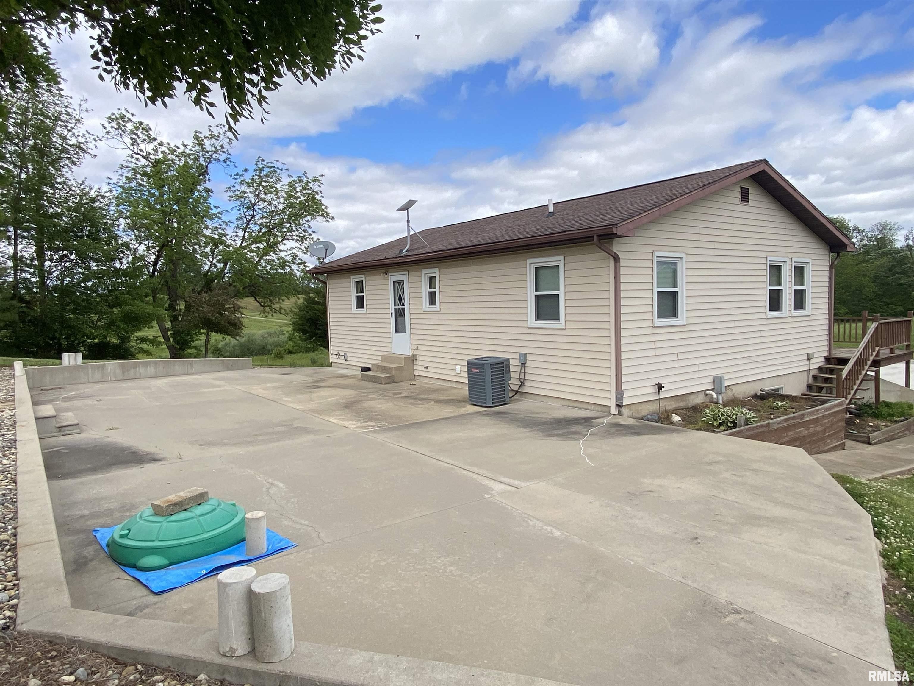 1863 Ebenezer Church Road, Jacksonville, Illinois image 12