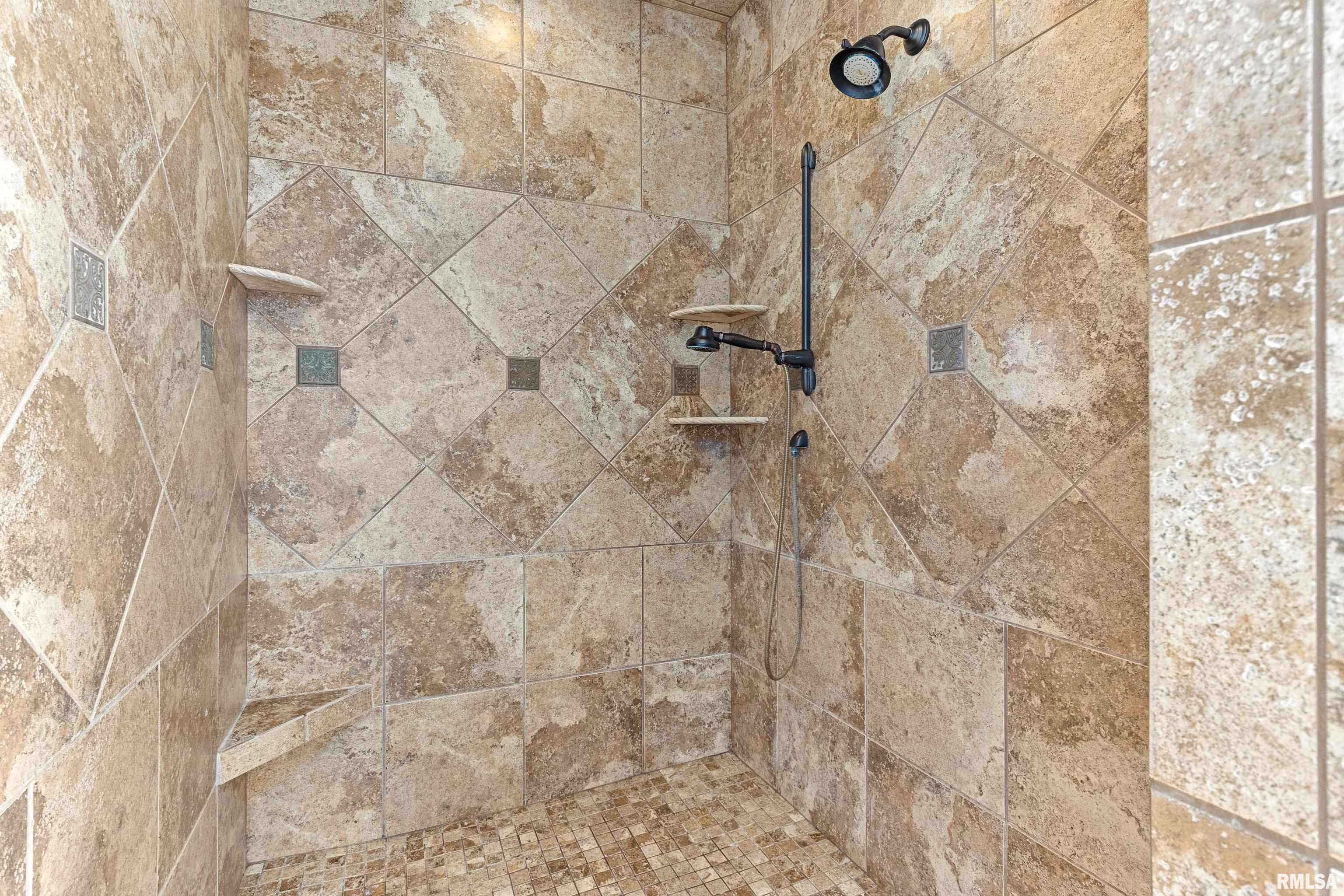 4425 W Longmeadow Court, Peoria, Illinois image 33